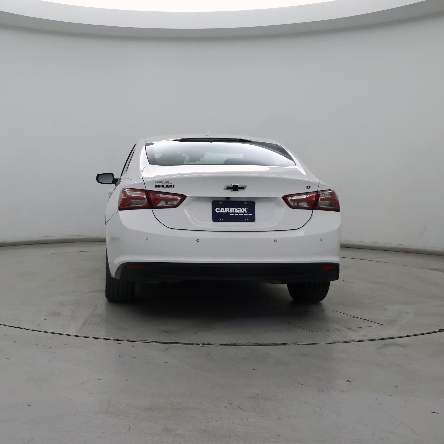 Thumbnail: 2021 Chevrolet Malibu - 6