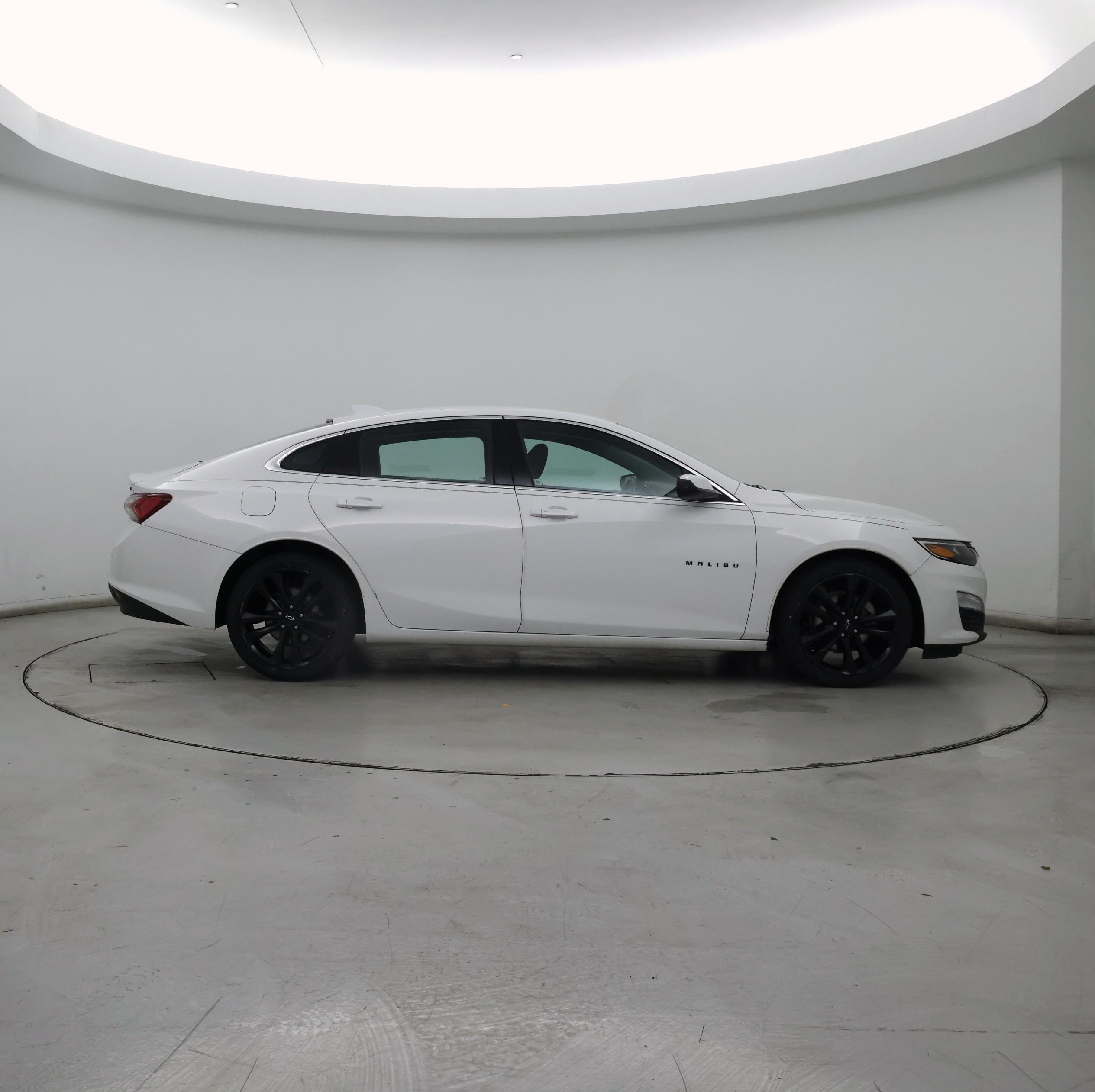 Thumbnail: 2021 Chevrolet Malibu - 7