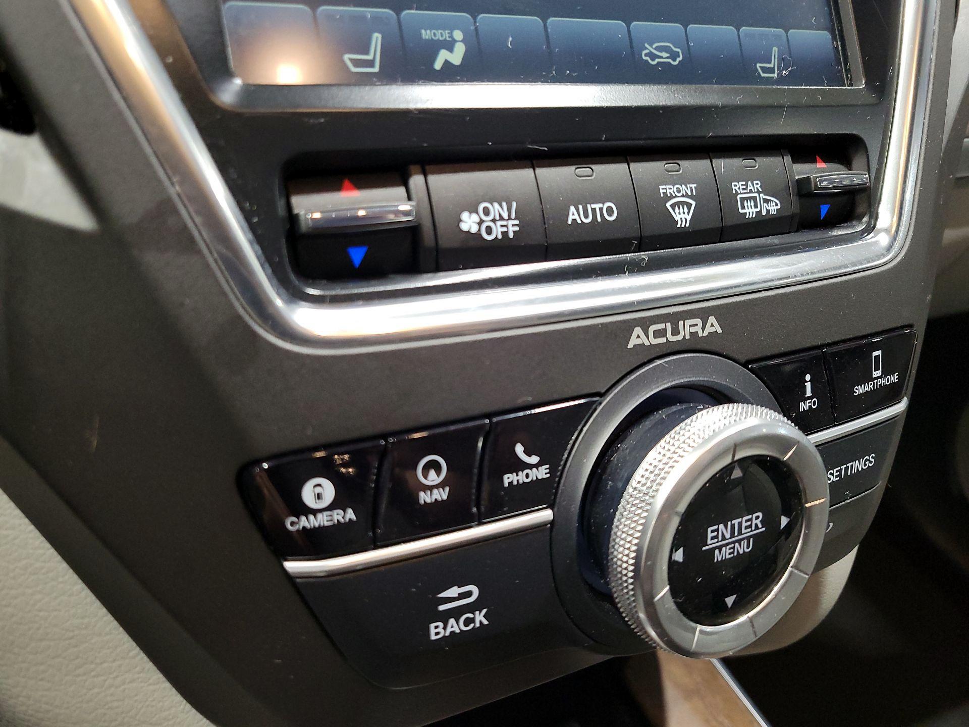 Thumbnail: 2020 Acura MDX - 17