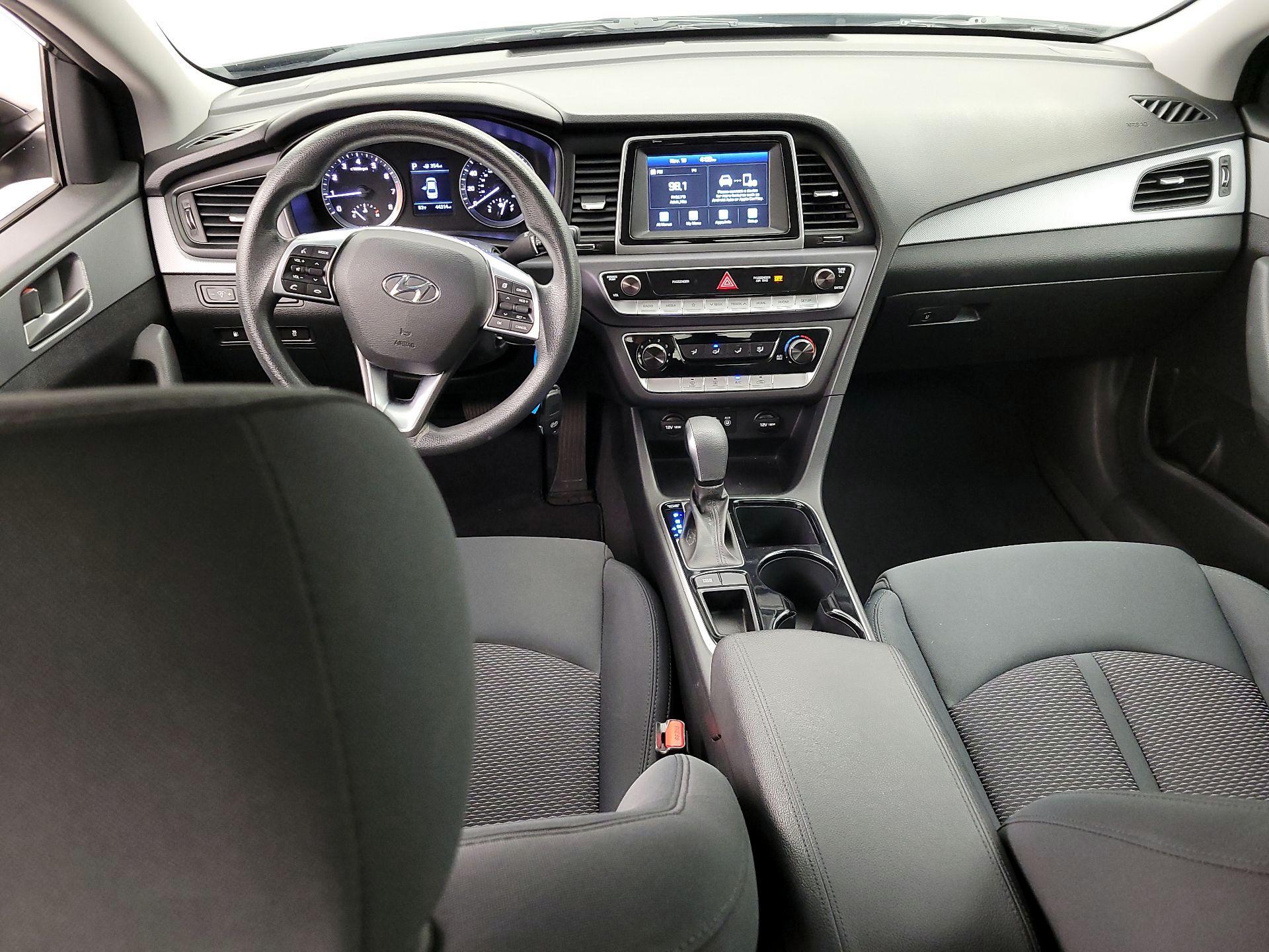 Thumbnail: 2019 Hyundai Sonata - 9