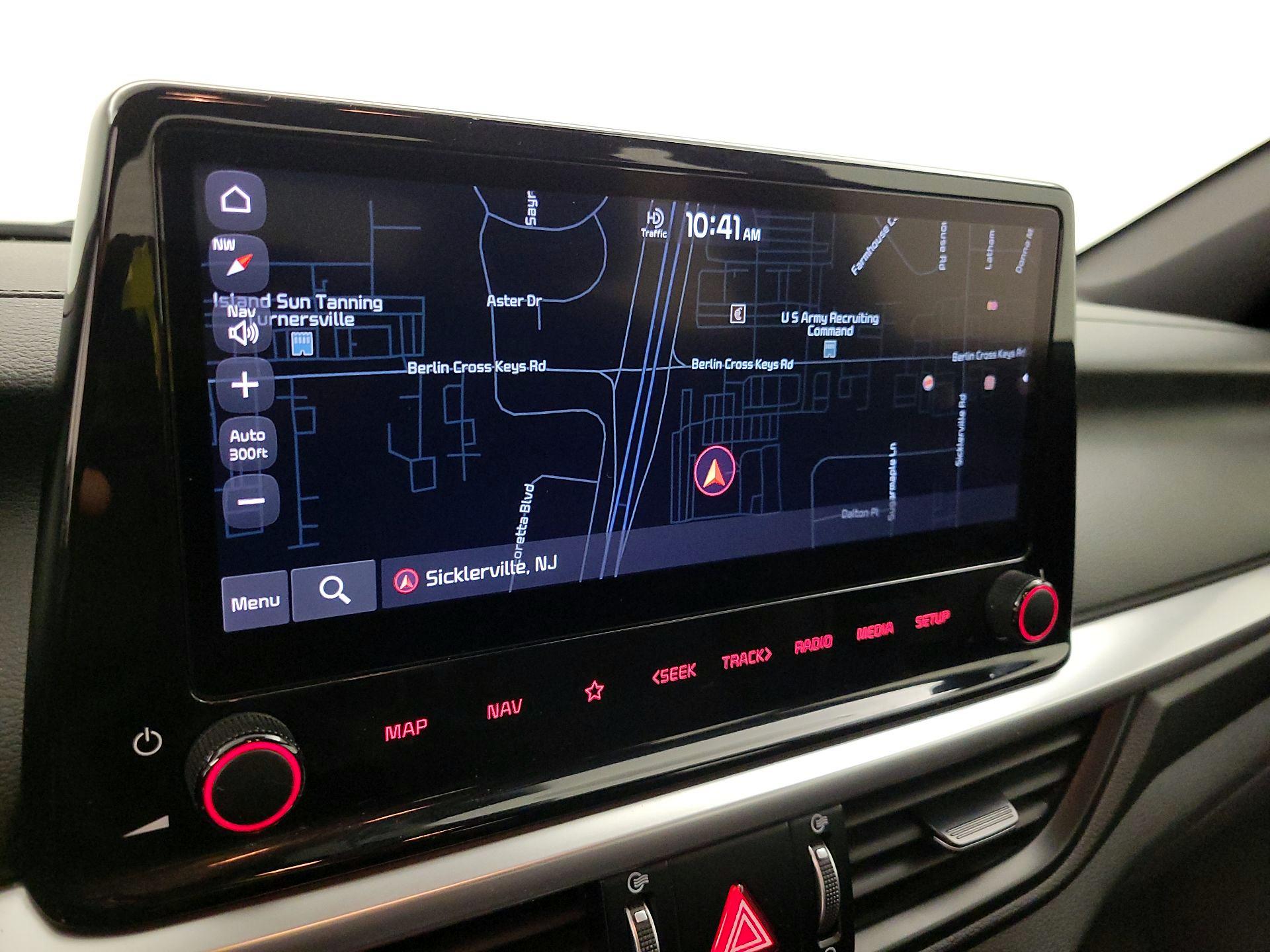 Thumbnail: 2022 Kia Forte - 14