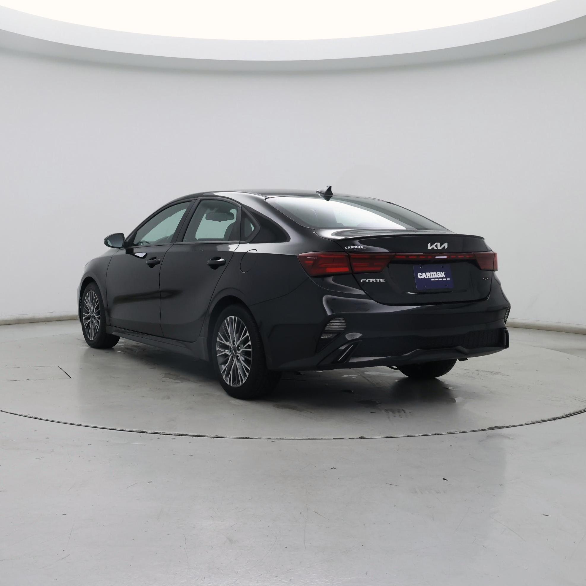 Thumbnail: 2022 Kia Forte - 2