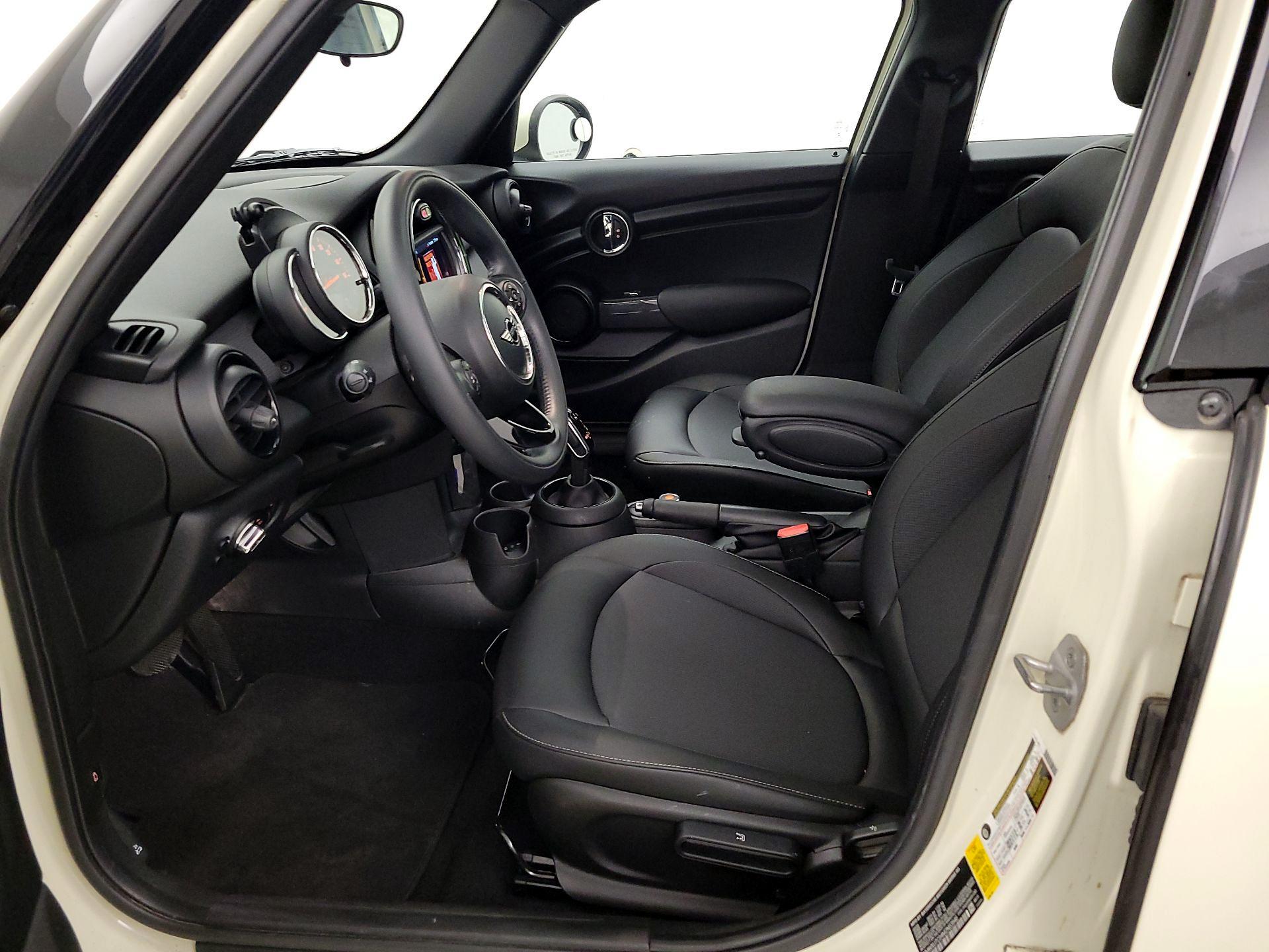 Thumbnail: 2021 MINI Cooper Hardtop - 11