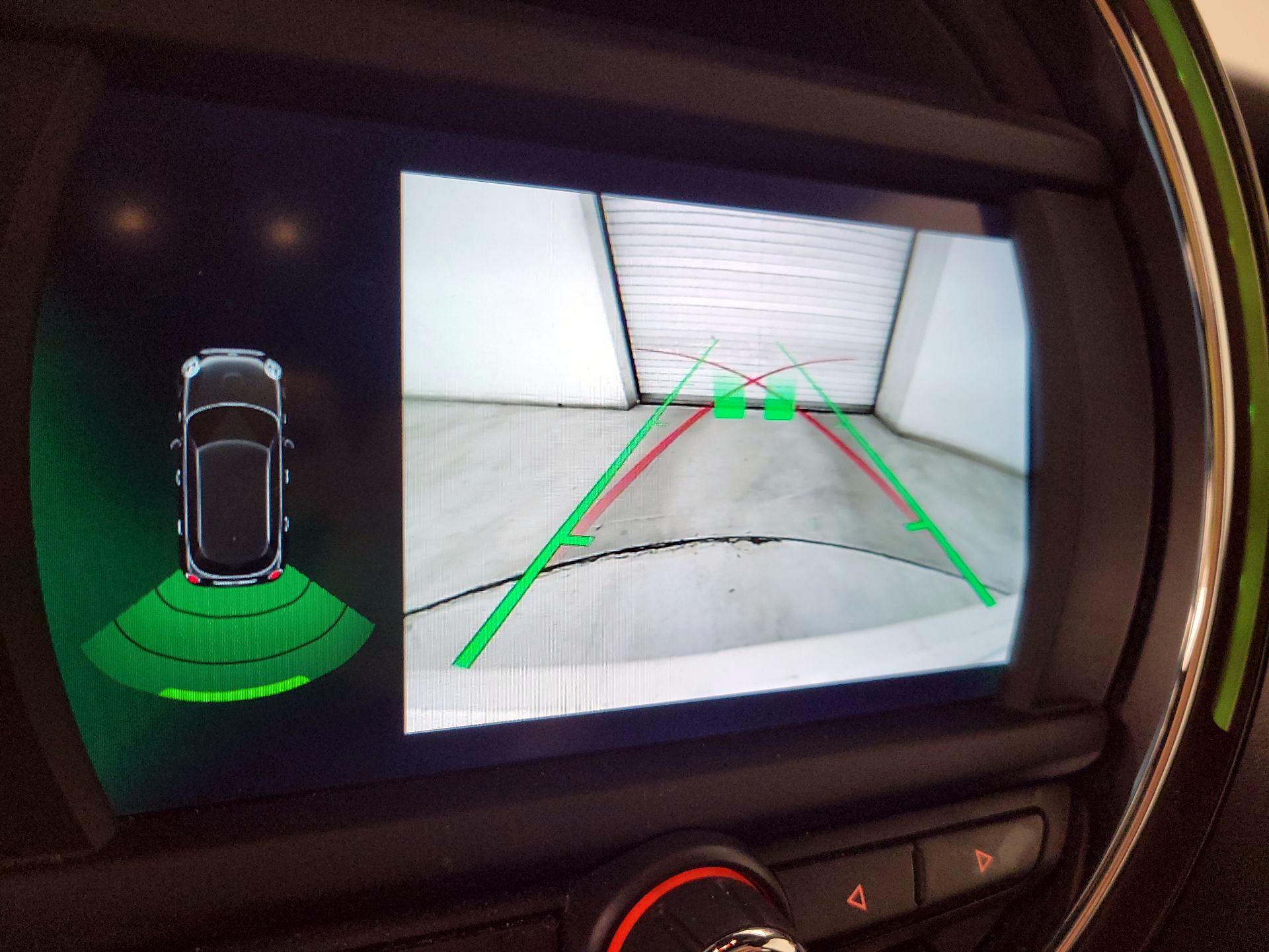 Thumbnail: 2021 MINI Cooper Hardtop - 14