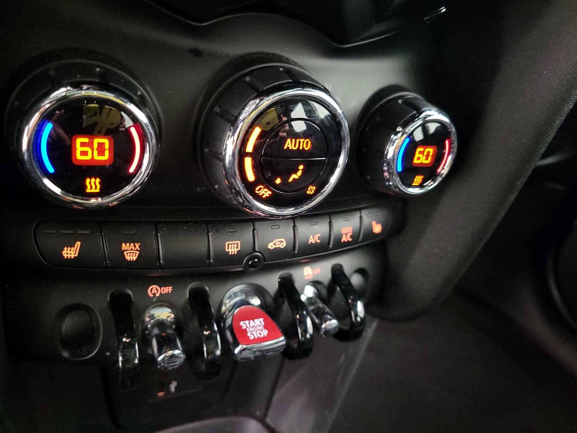 Thumbnail: 2021 MINI Cooper Hardtop - 16