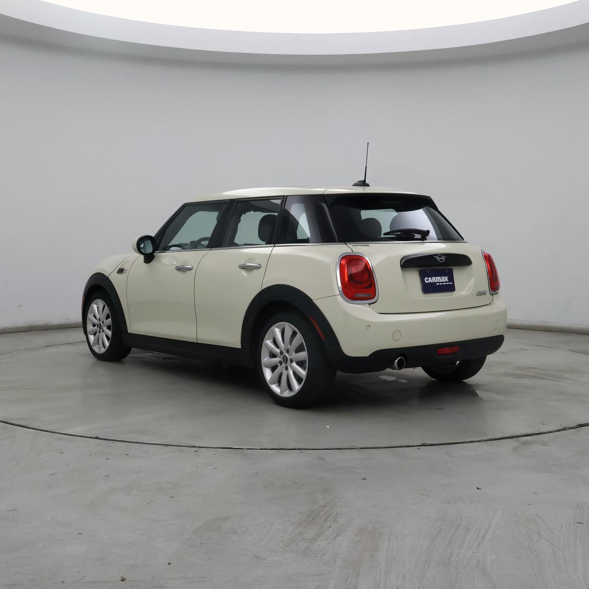 Thumbnail: 2021 MINI Cooper Hardtop - 2