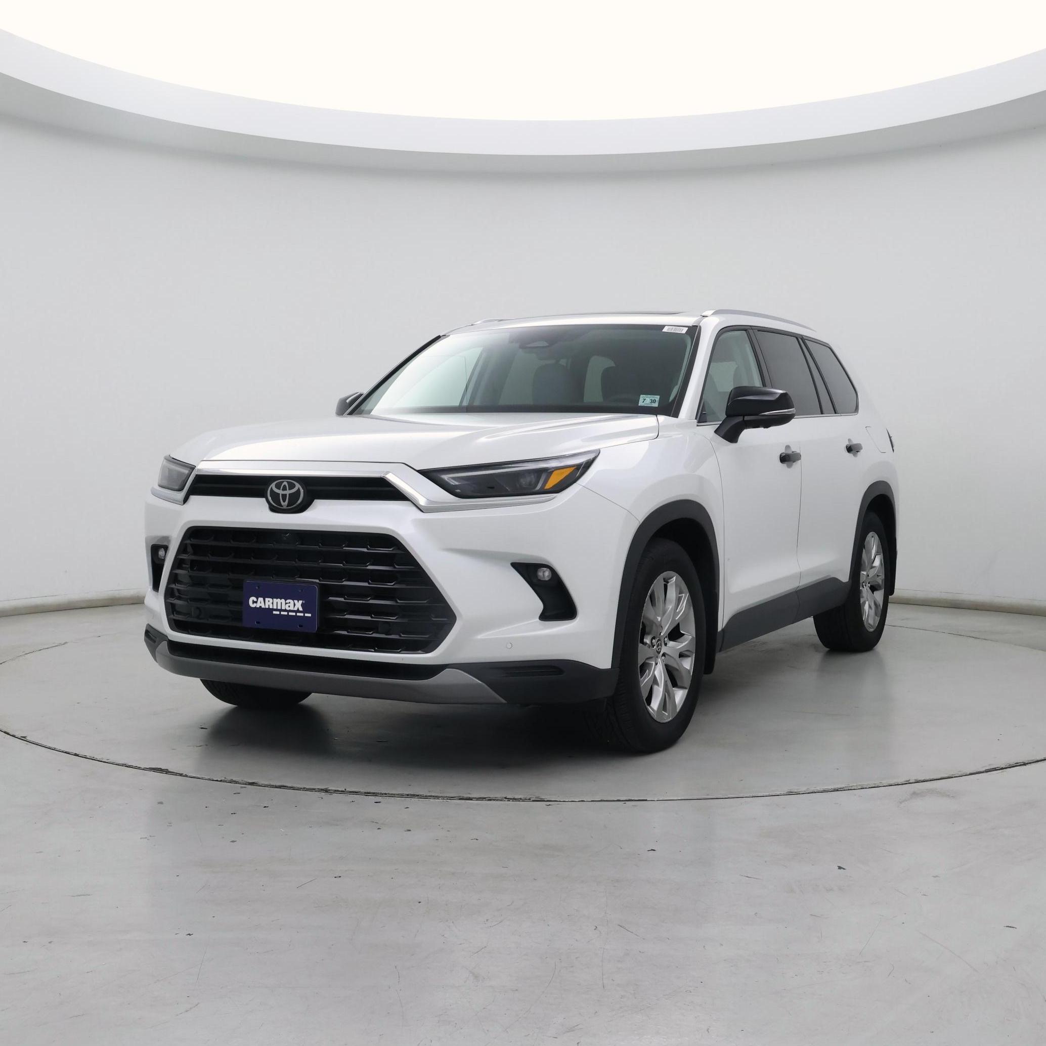 Thumbnail: 2025 Toyota Highlander - 4