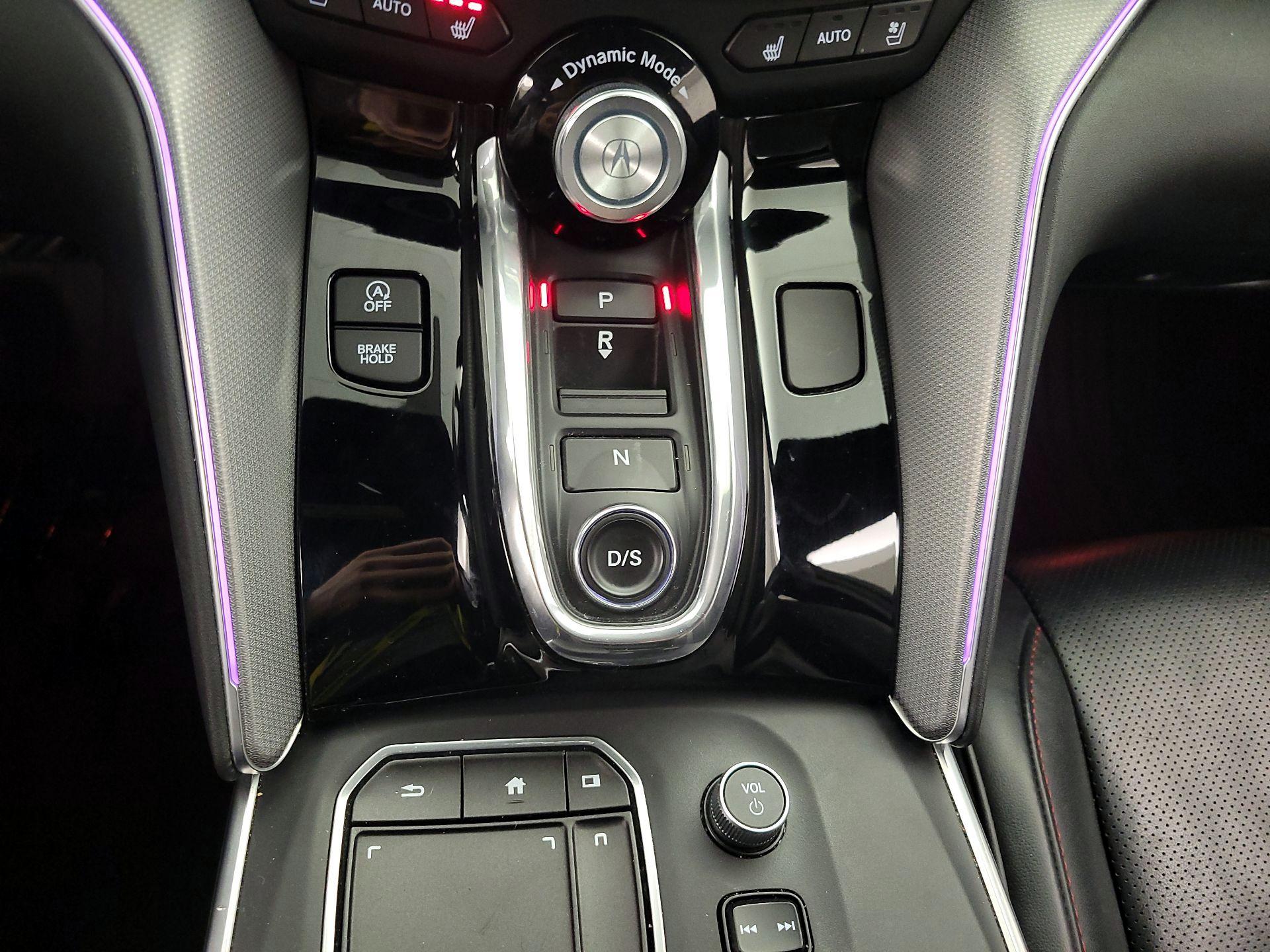 Thumbnail: 2022 Acura TLX - 17