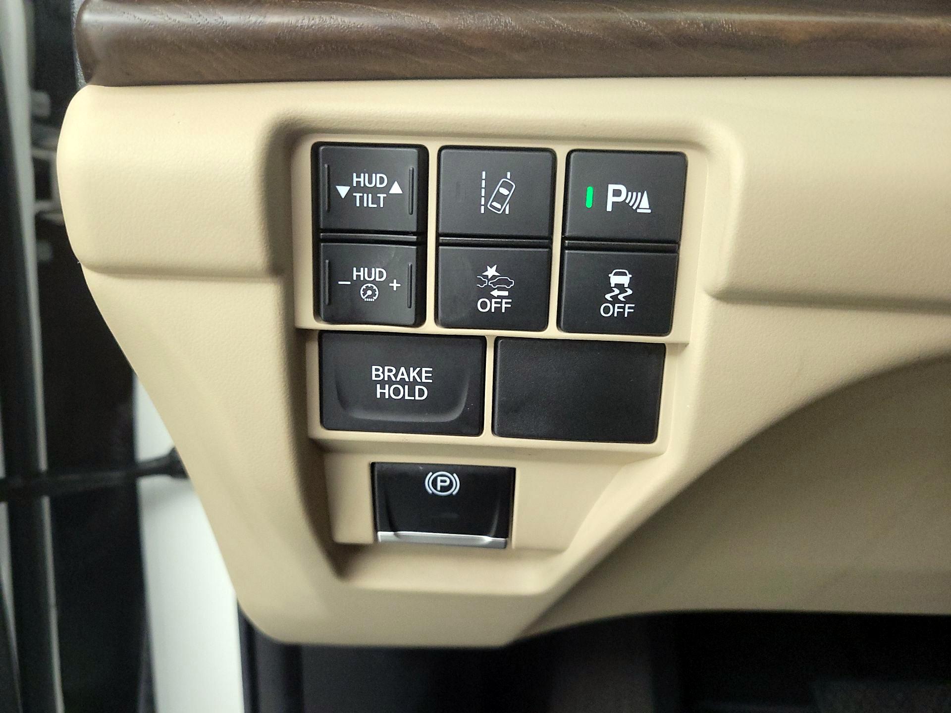 Thumbnail: 2020 Acura RDX - 13