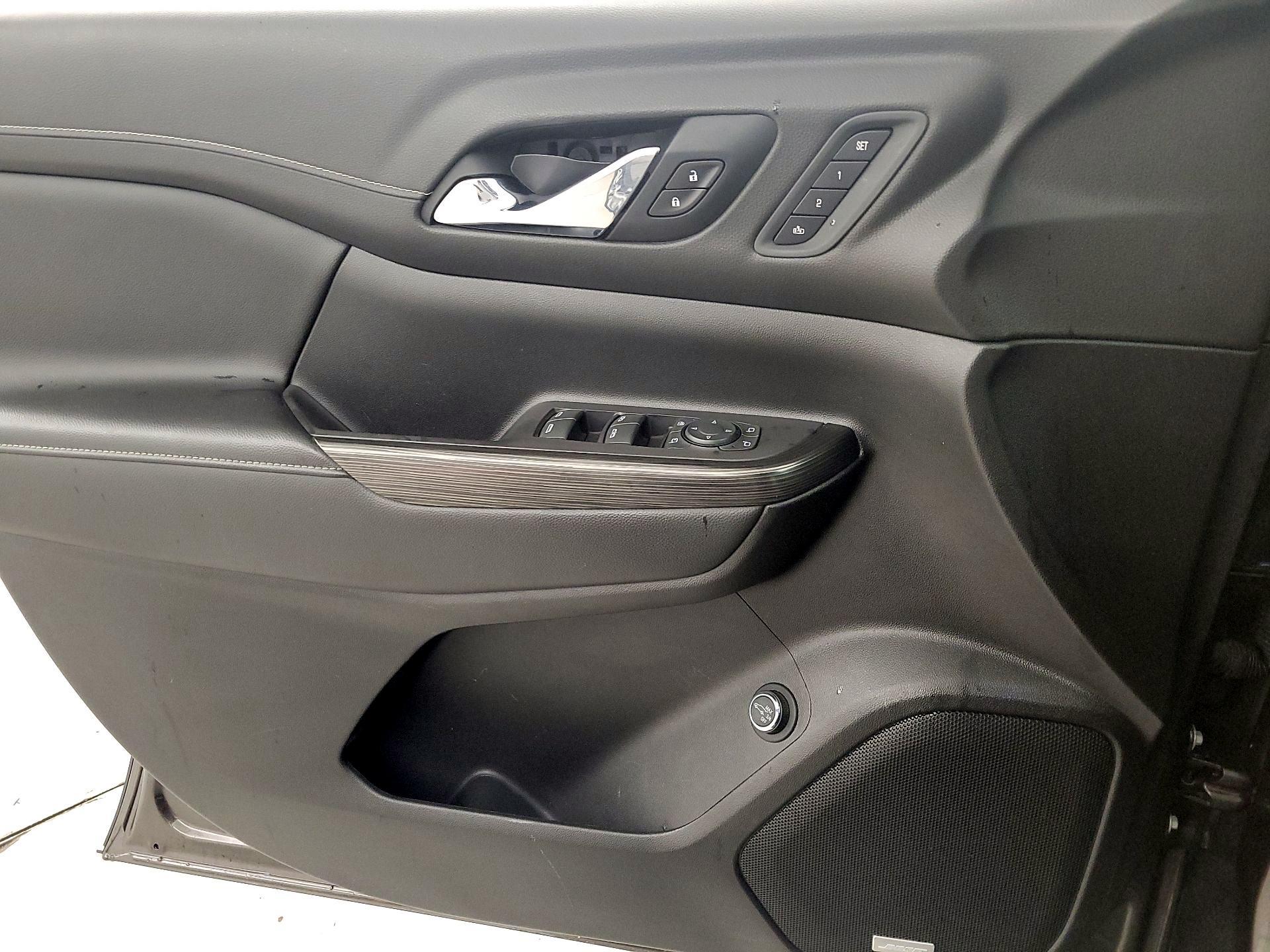 Thumbnail: 2020 GMC Acadia - 12