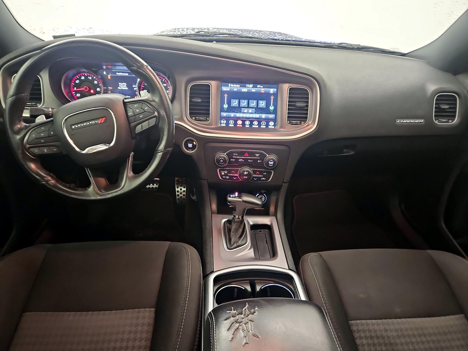 Thumbnail: 2019 Dodge Charger - 9