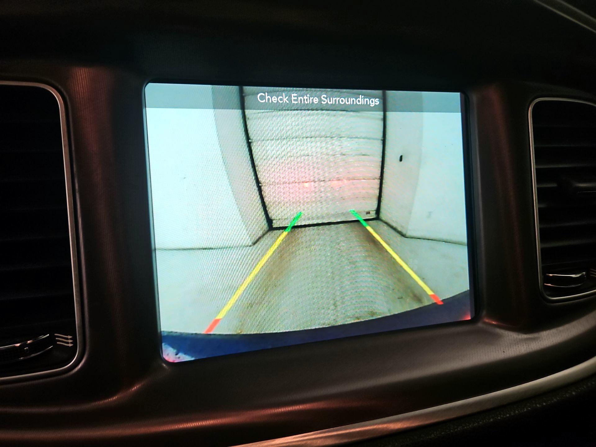 Thumbnail: 2019 Dodge Charger - 14