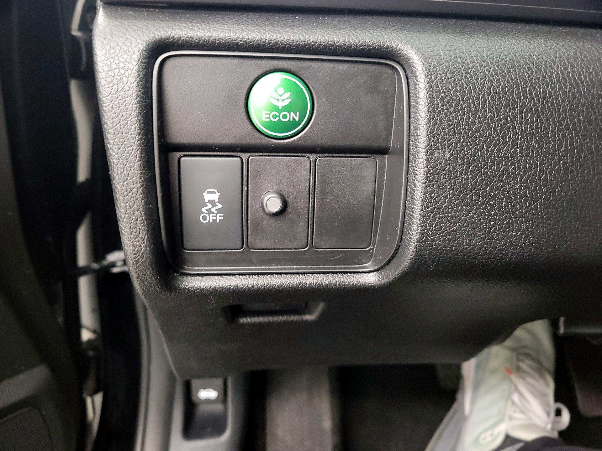 Thumbnail: 2015 Honda Accord - 13