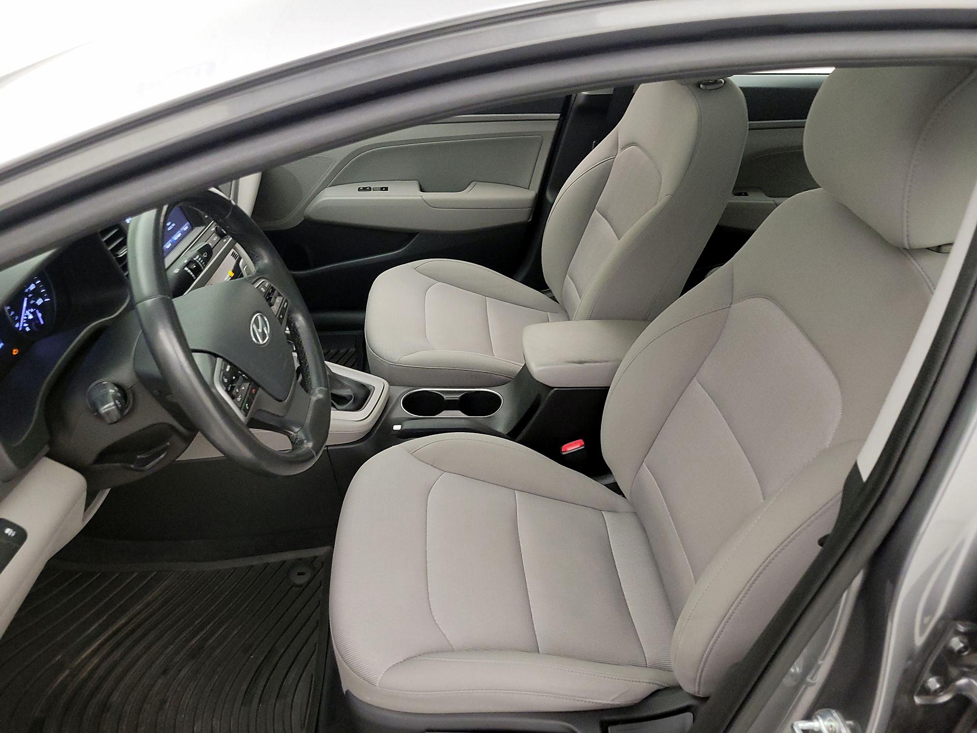 Thumbnail: 2018 Hyundai Elantra - 11