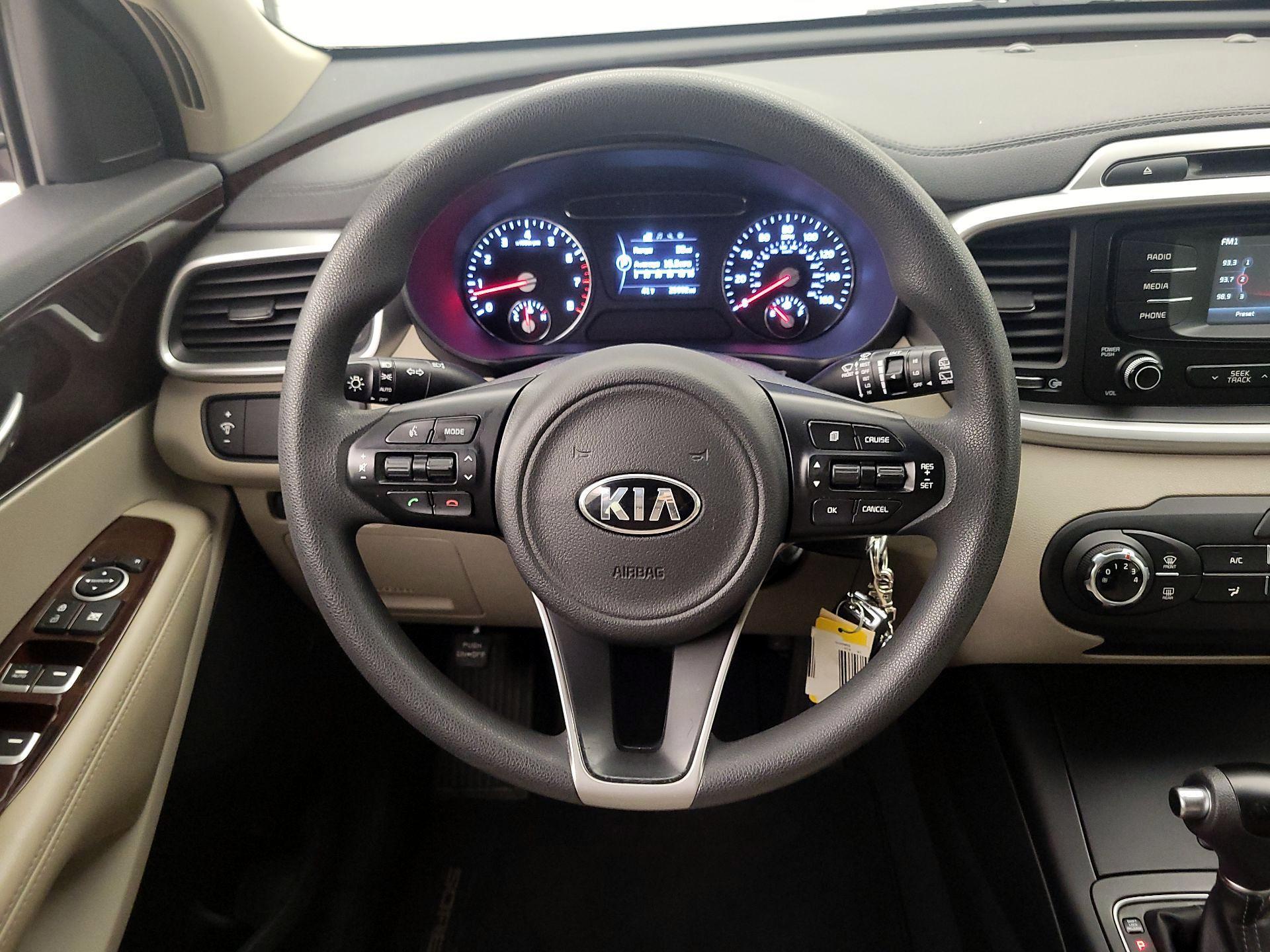 Thumbnail: 2018 Kia Sorento - 10