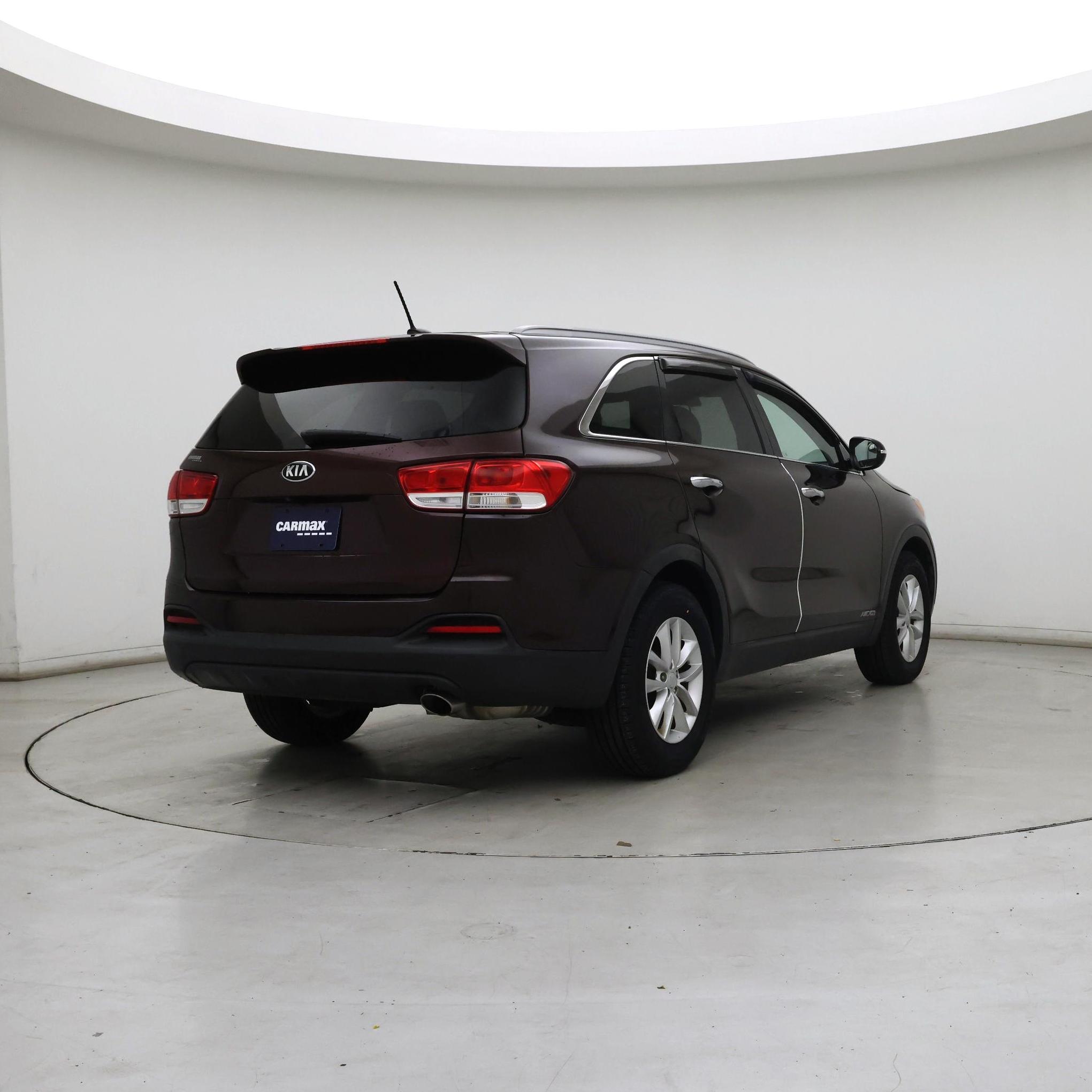 Thumbnail: 2018 Kia Sorento - 8