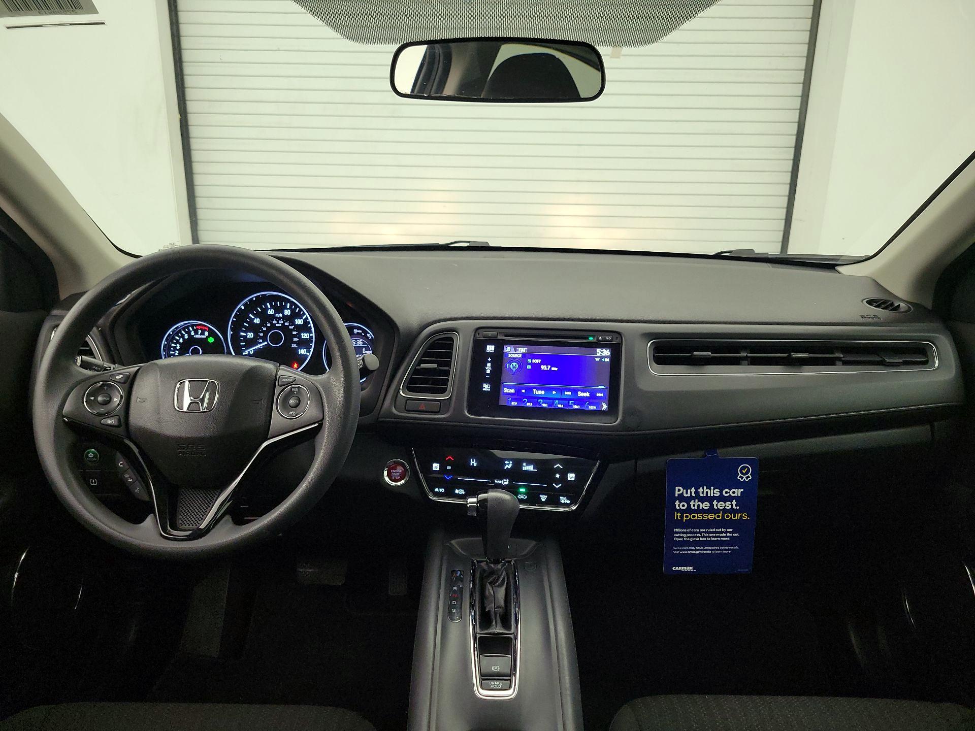 Thumbnail: 2016 Honda HR-V - 9