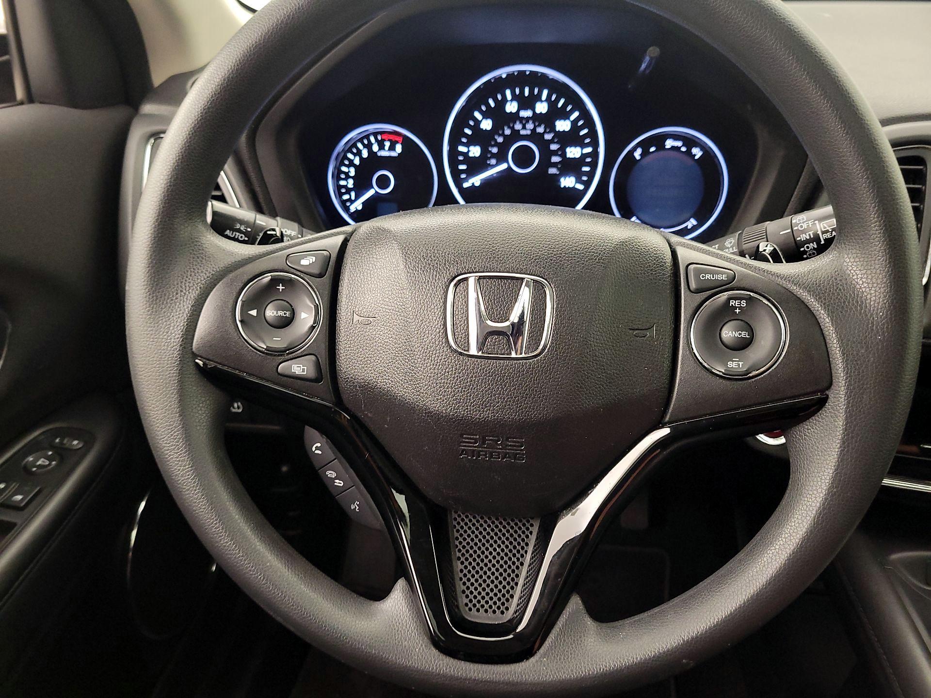 Thumbnail: 2016 Honda HR-V - 10