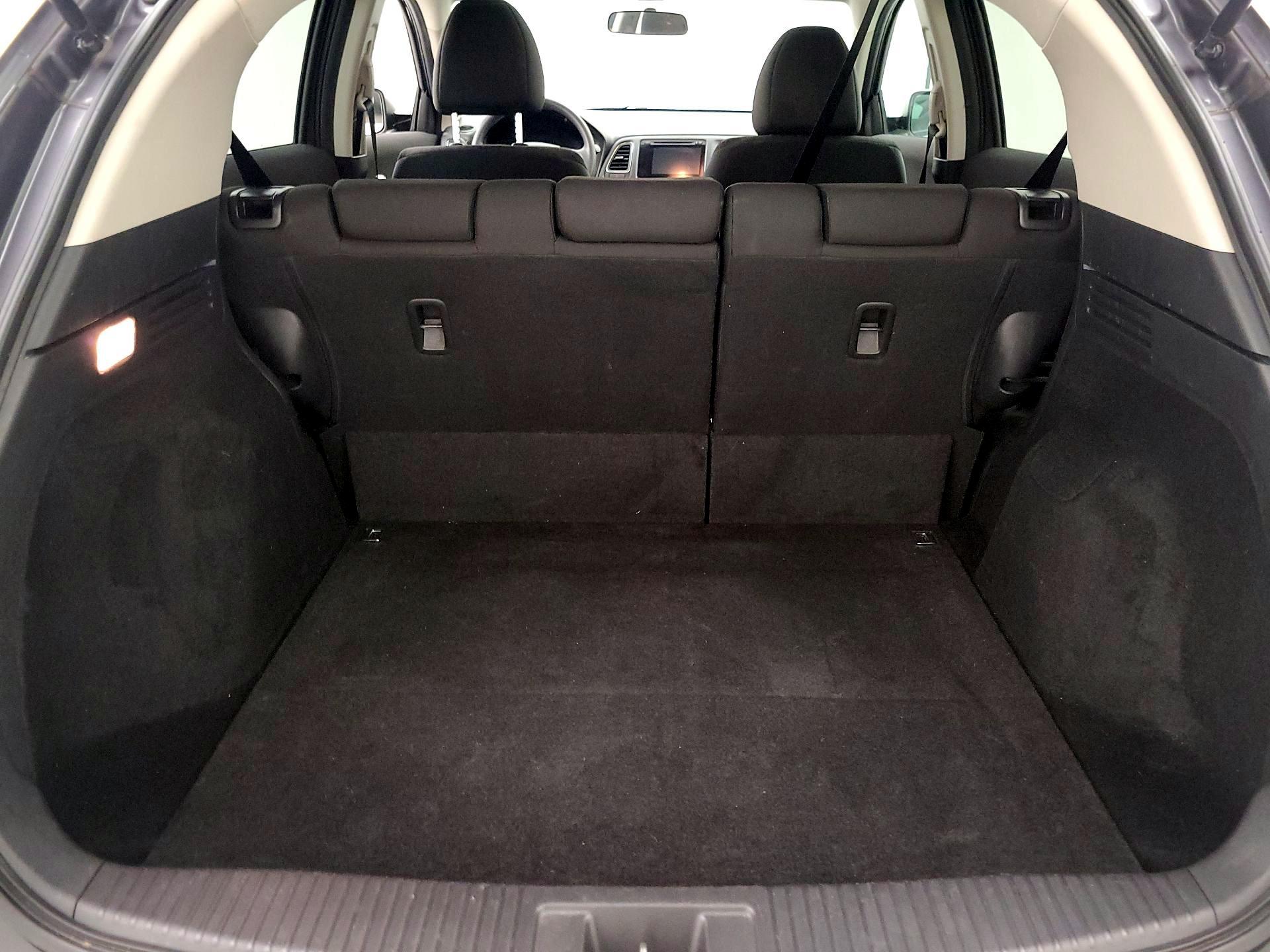 Thumbnail: 2016 Honda HR-V - 20