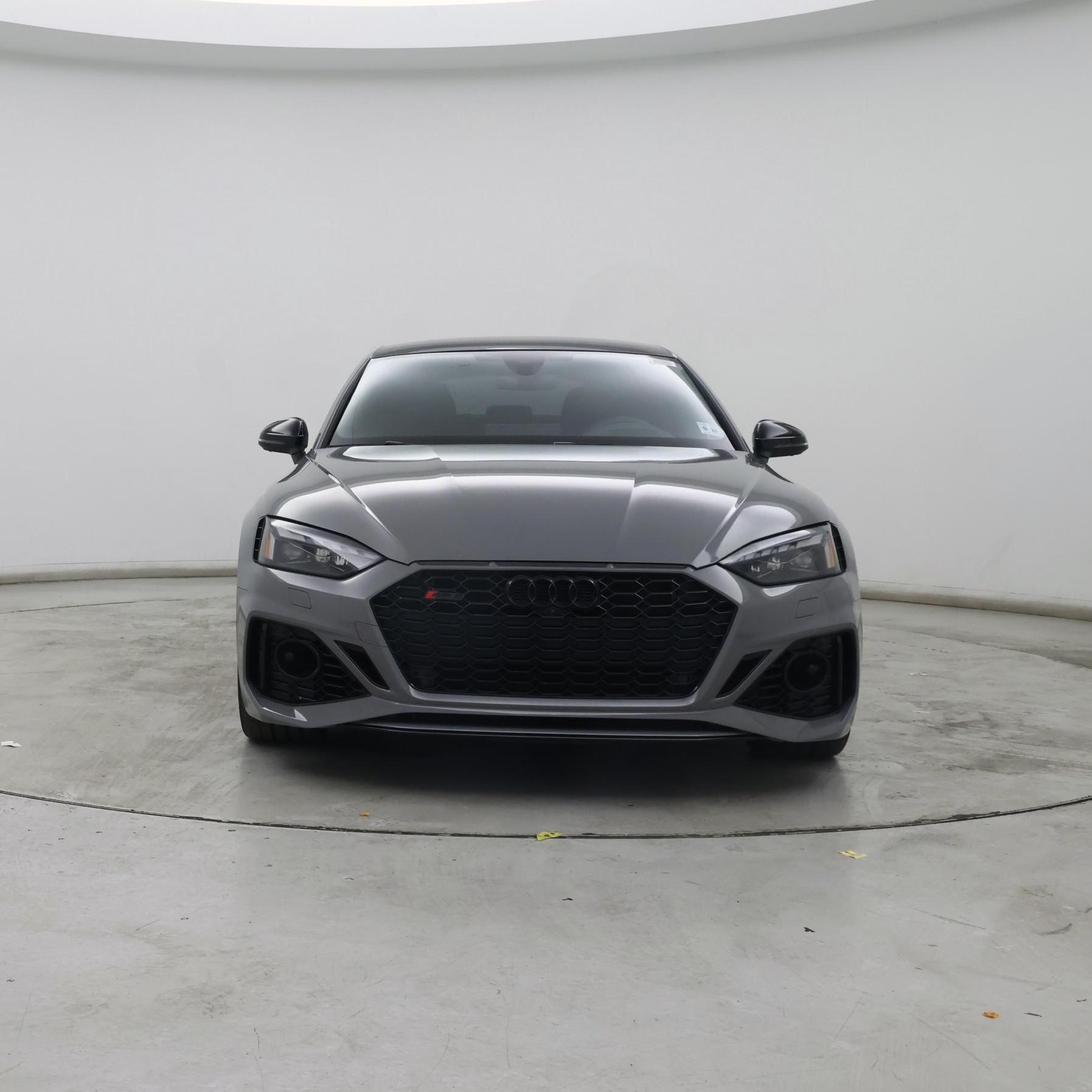 Thumbnail: 2023 Audi RS 5 - 5