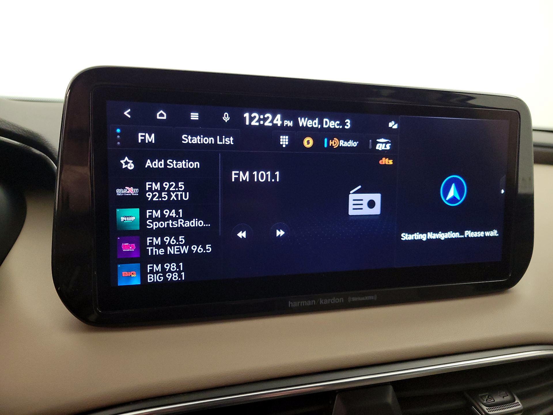 Thumbnail: 2023 Hyundai Santa Fe - 16