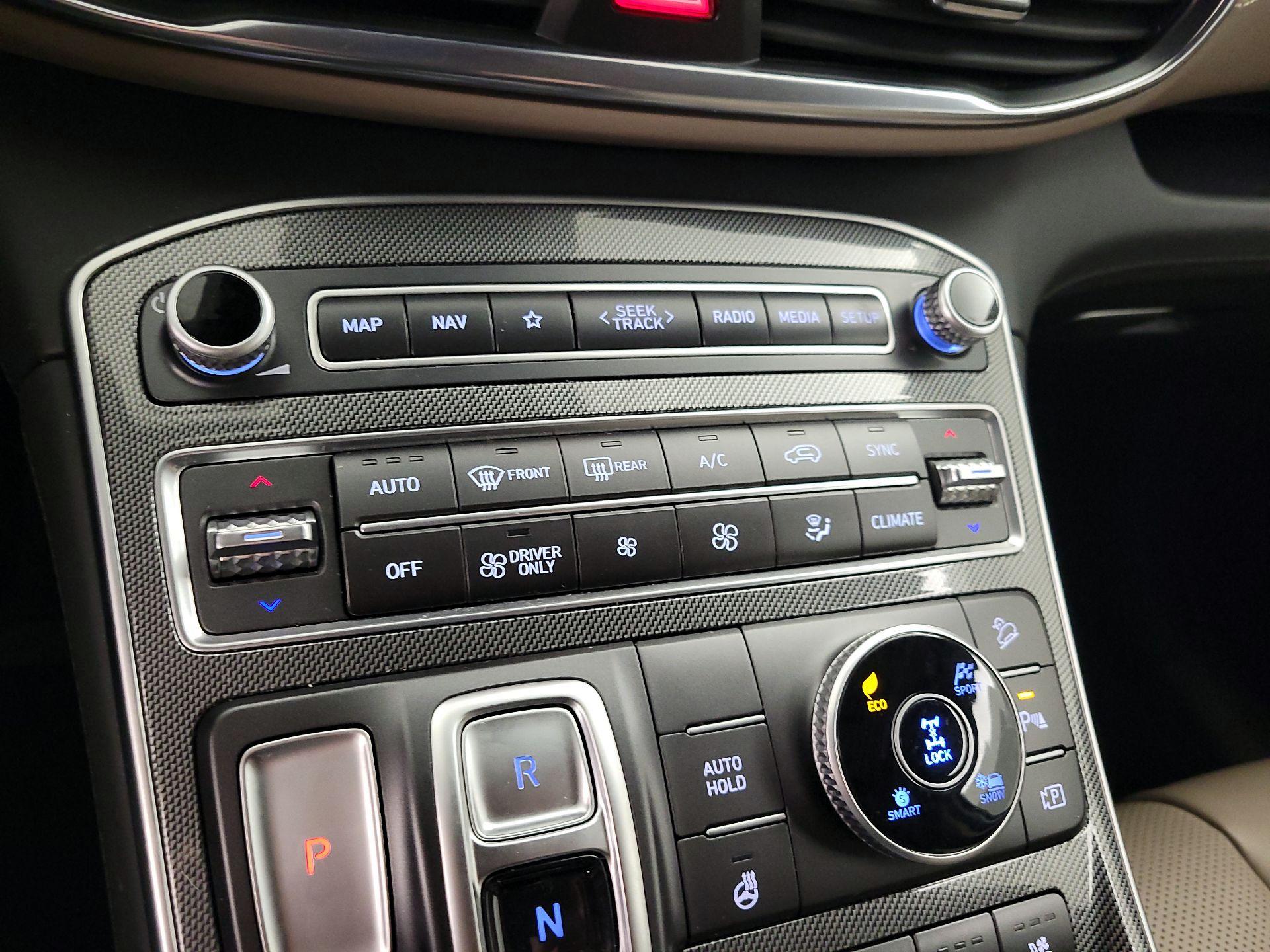 Thumbnail: 2023 Hyundai Santa Fe - 17