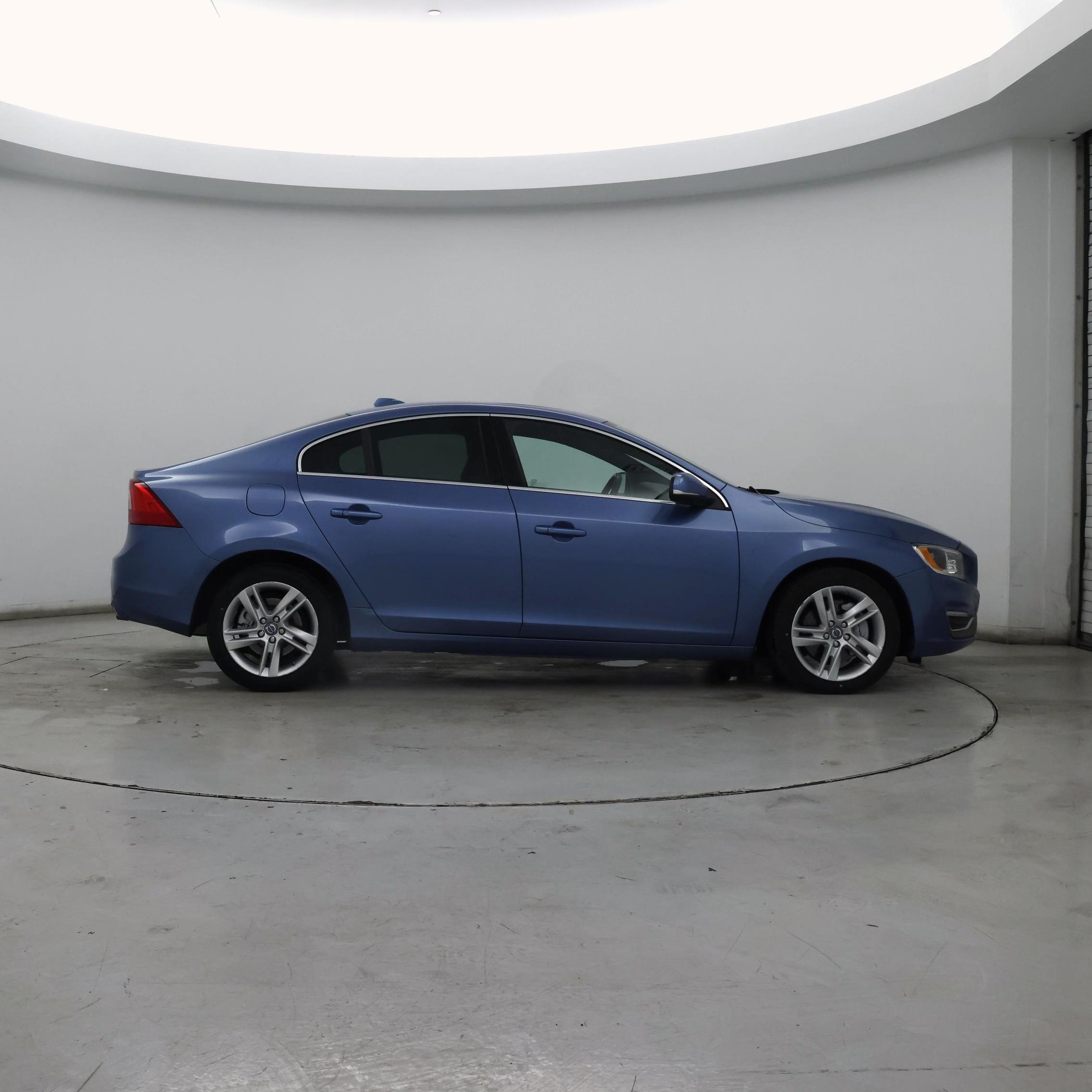 Thumbnail: 2015 Volvo S60 - 7