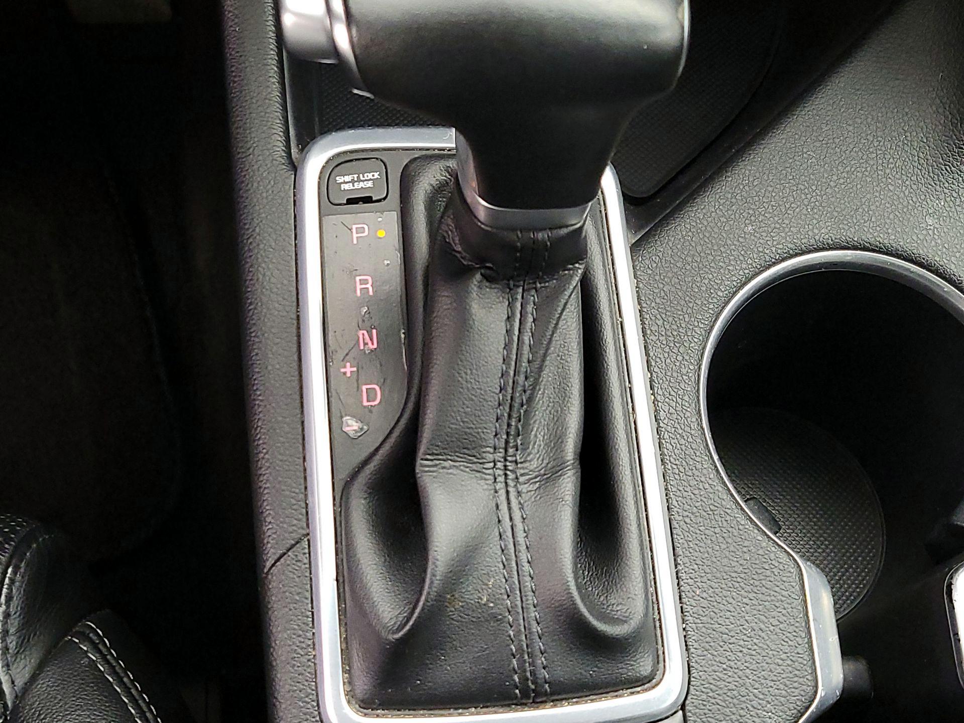 Thumbnail: 2018 Kia Sportage - 18