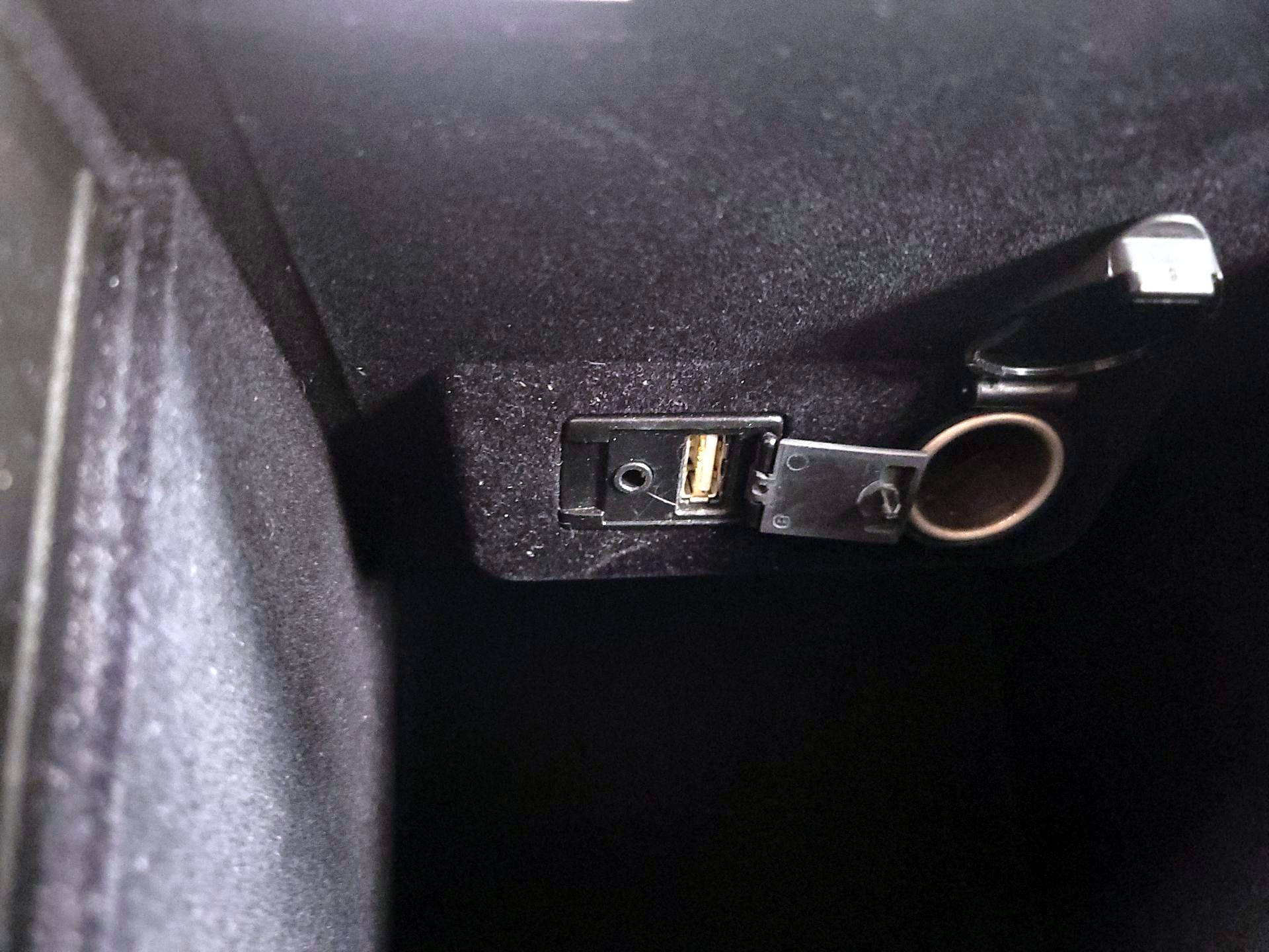 Thumbnail: 2016 Lexus NX - 18