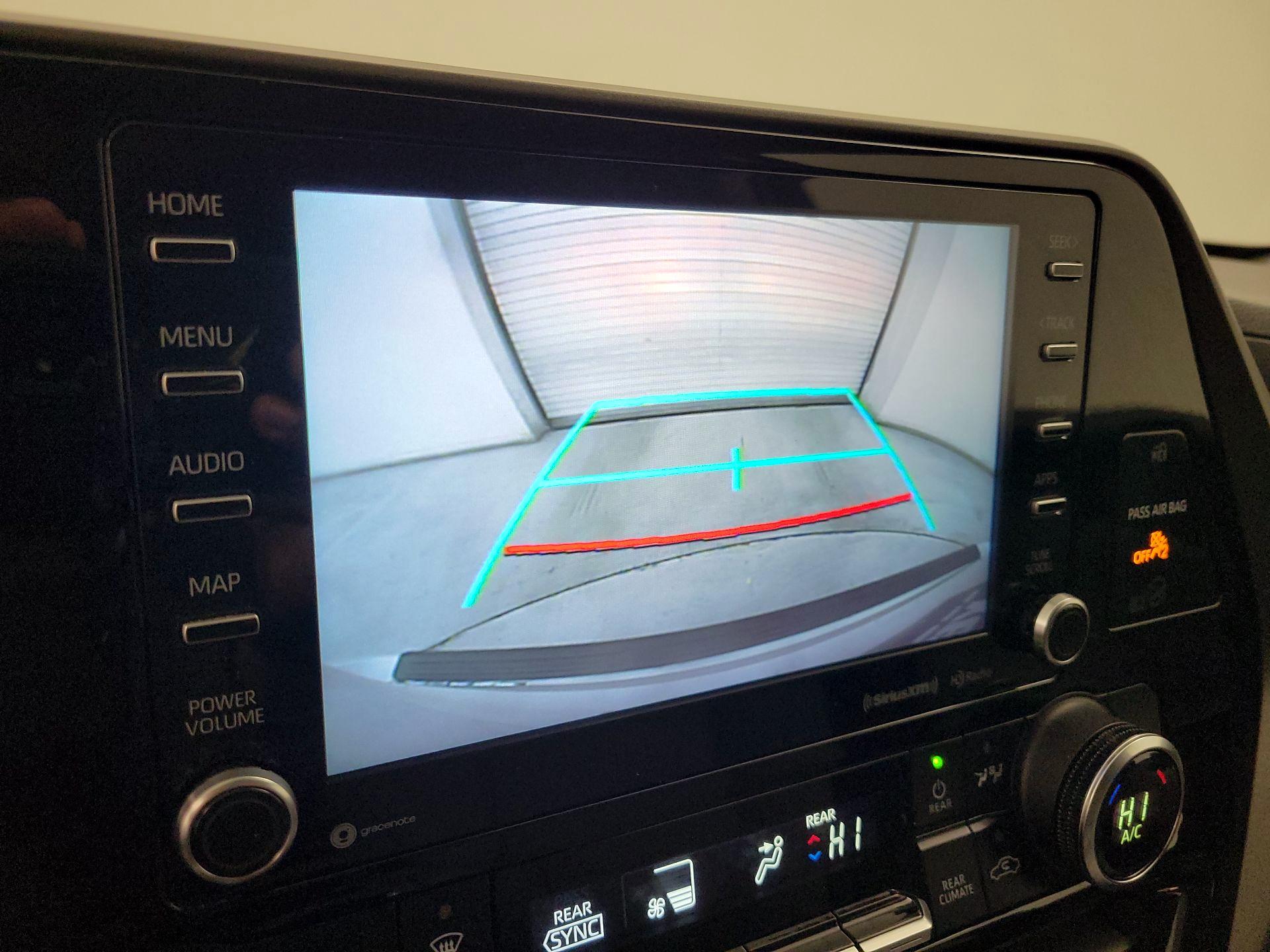 Thumbnail: 2021 Toyota Highlander - 14