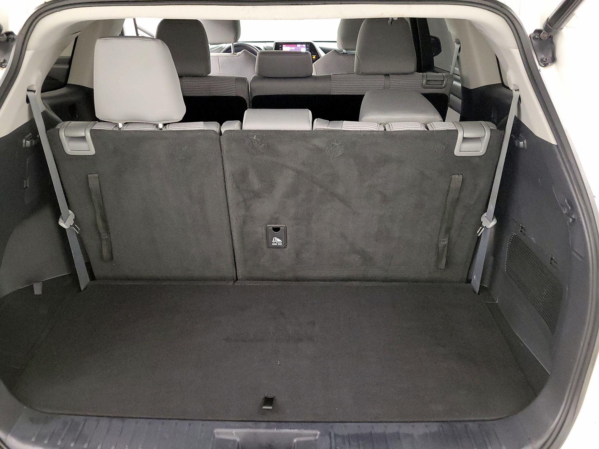 Thumbnail: 2021 Toyota Highlander - 20