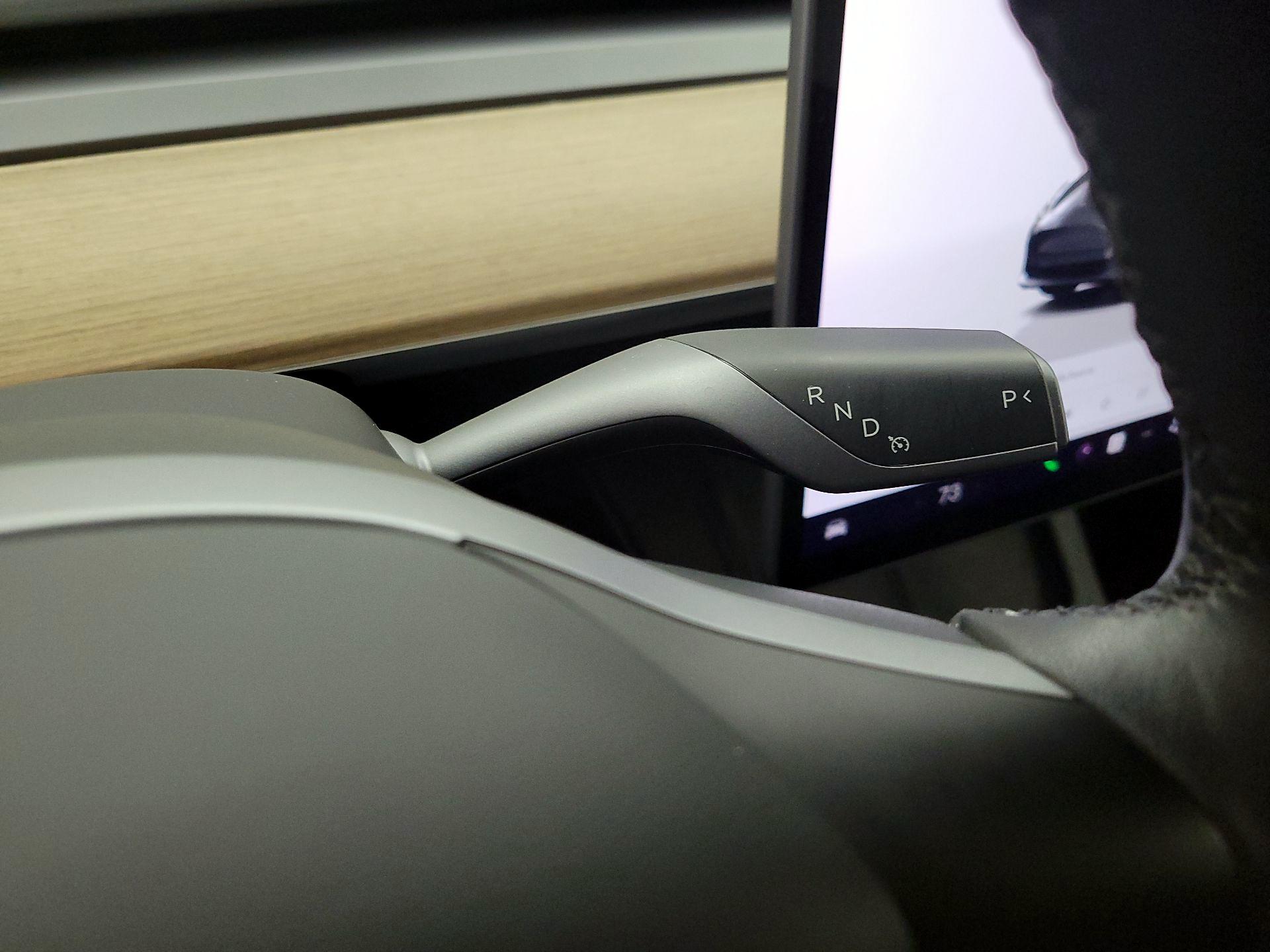 Thumbnail: 2023 Tesla Model 3 - 17