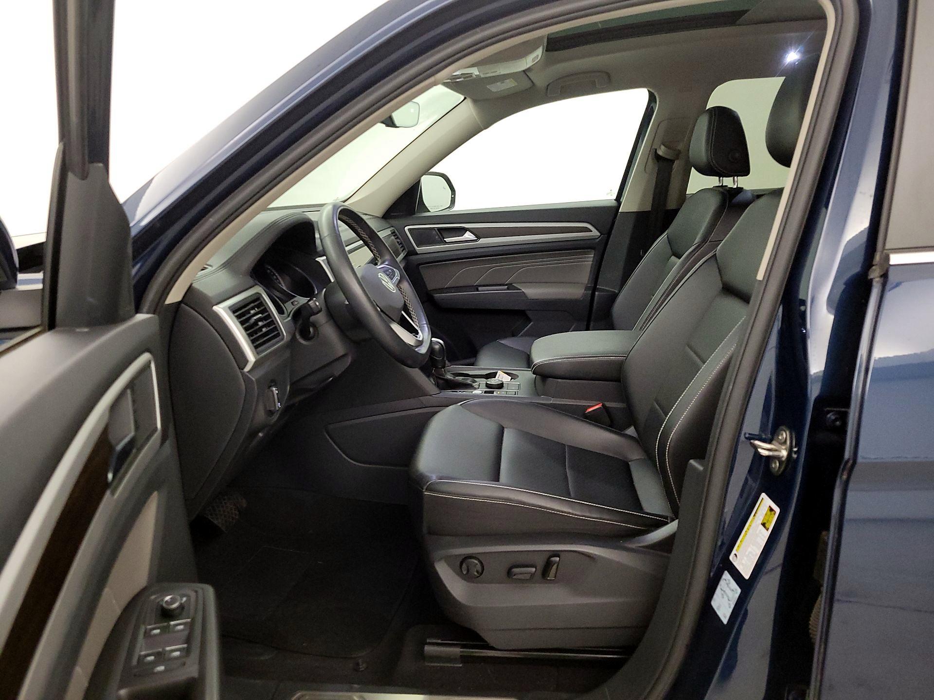 Thumbnail: 2021 Volkswagen Atlas - 11