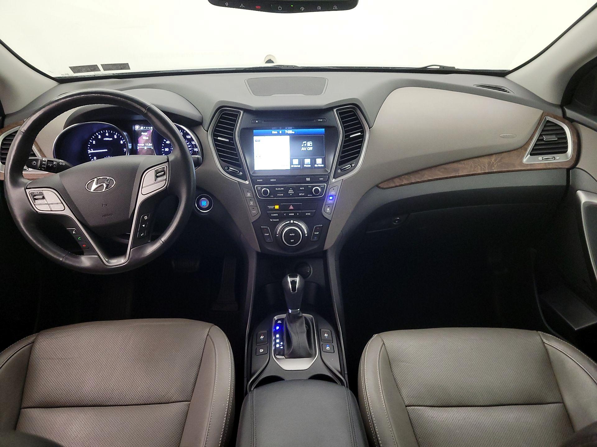 Thumbnail: 2018 Hyundai Santa Fe - 9