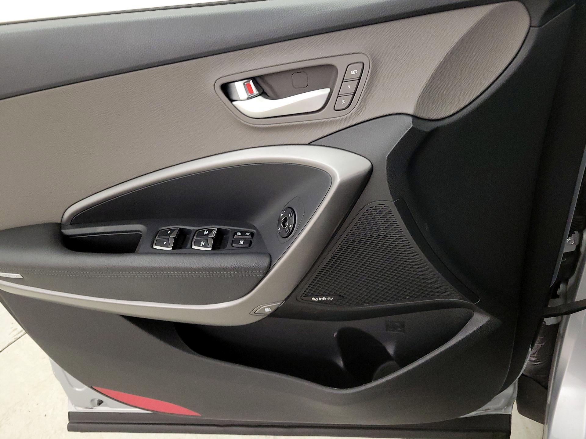 Thumbnail: 2018 Hyundai Santa Fe - 12