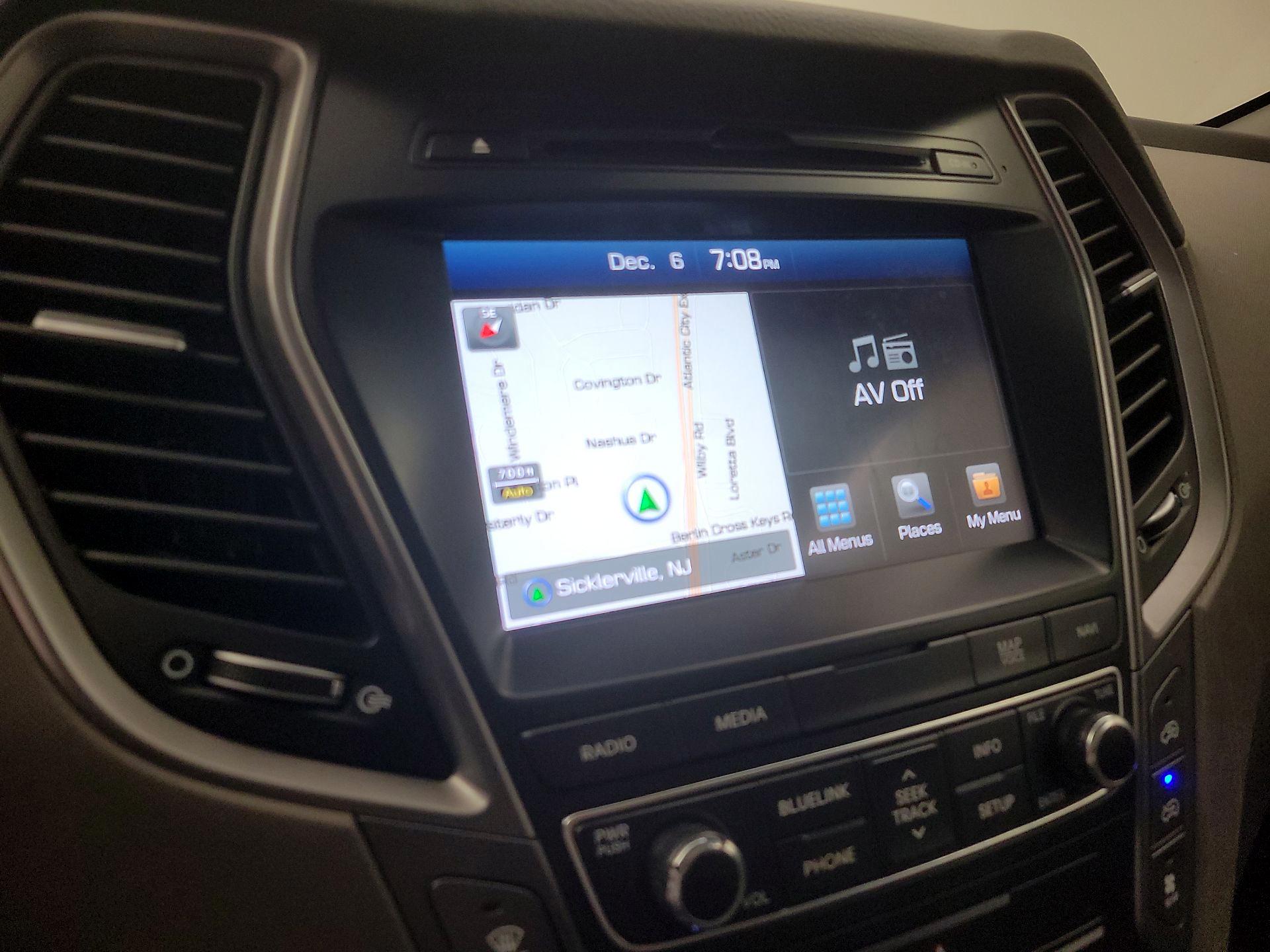 Thumbnail: 2018 Hyundai Santa Fe - 14