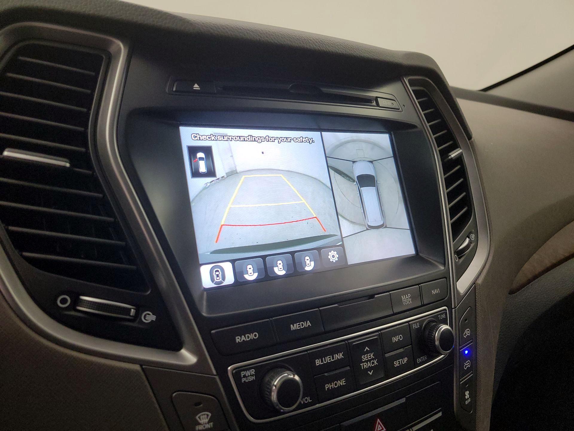 Thumbnail: 2018 Hyundai Santa Fe - 15