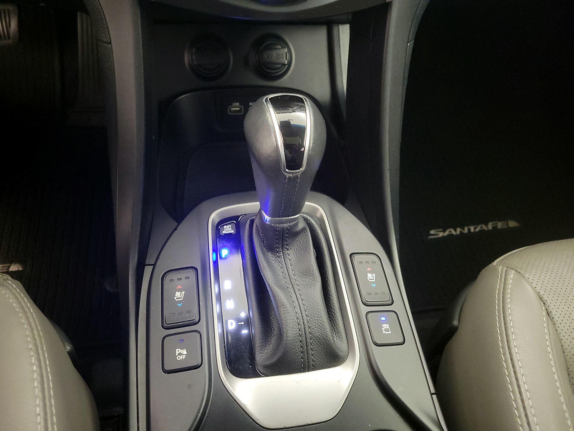 Thumbnail: 2018 Hyundai Santa Fe - 18