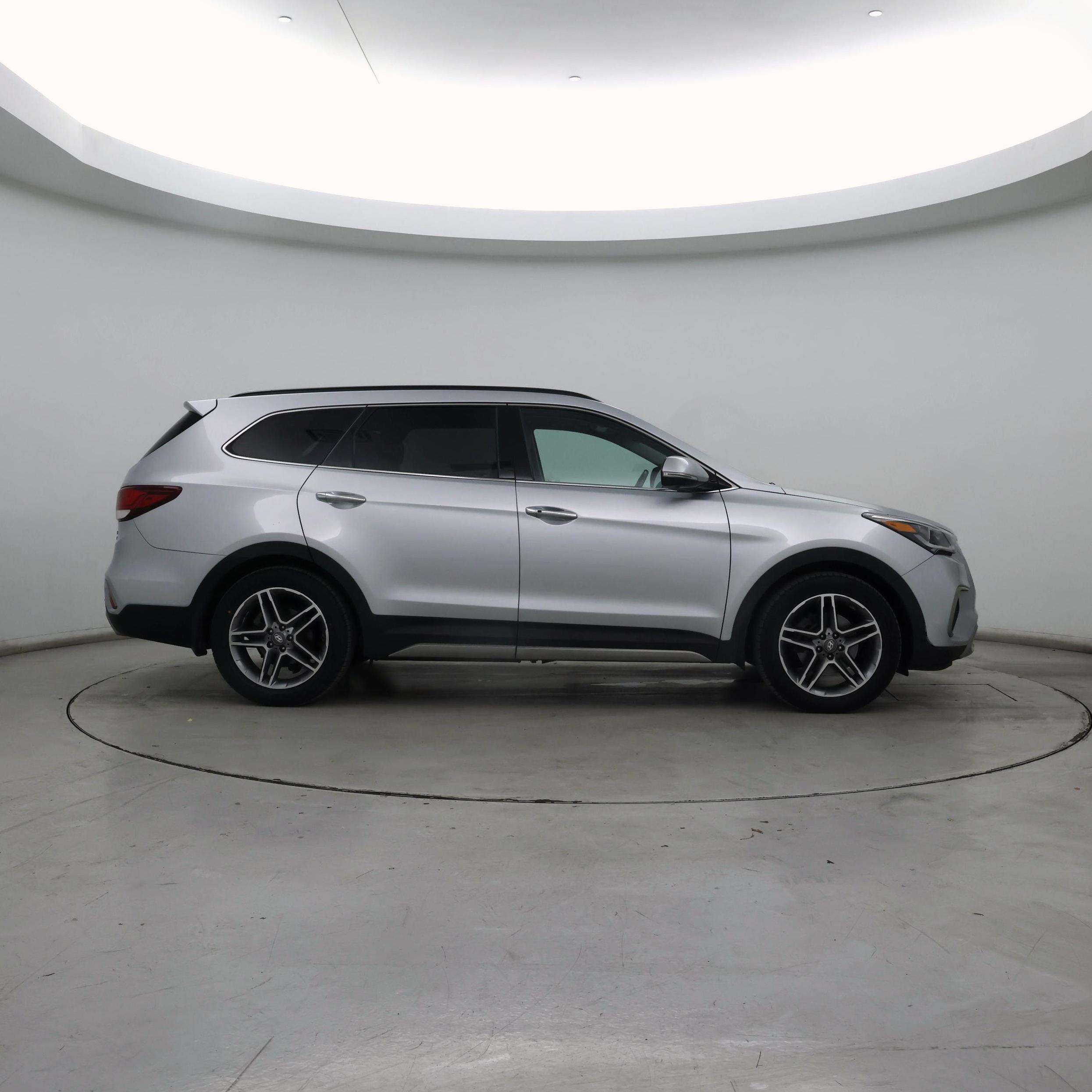 Thumbnail: 2018 Hyundai Santa Fe - 7