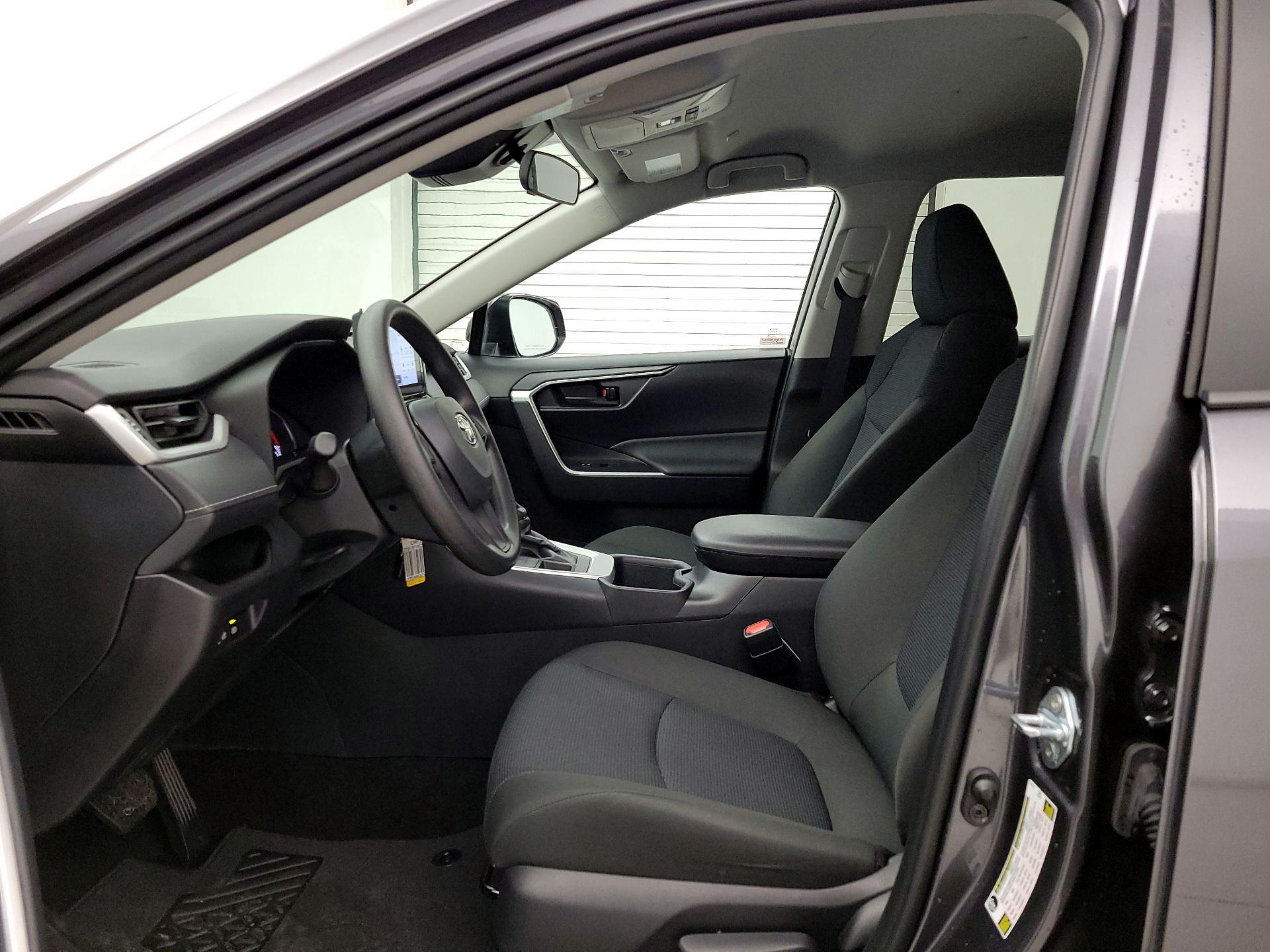 Thumbnail: 2025 Toyota RAV4 - 11