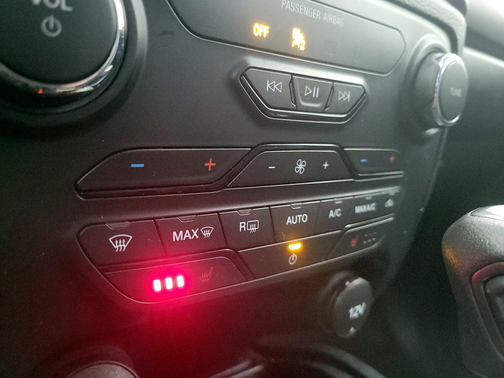 Thumbnail: 2022 Ford Ranger - 16