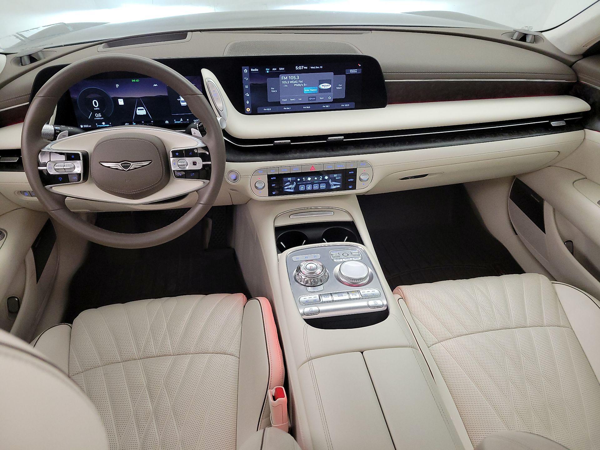 Thumbnail: 2023 Genesis G90 - 9