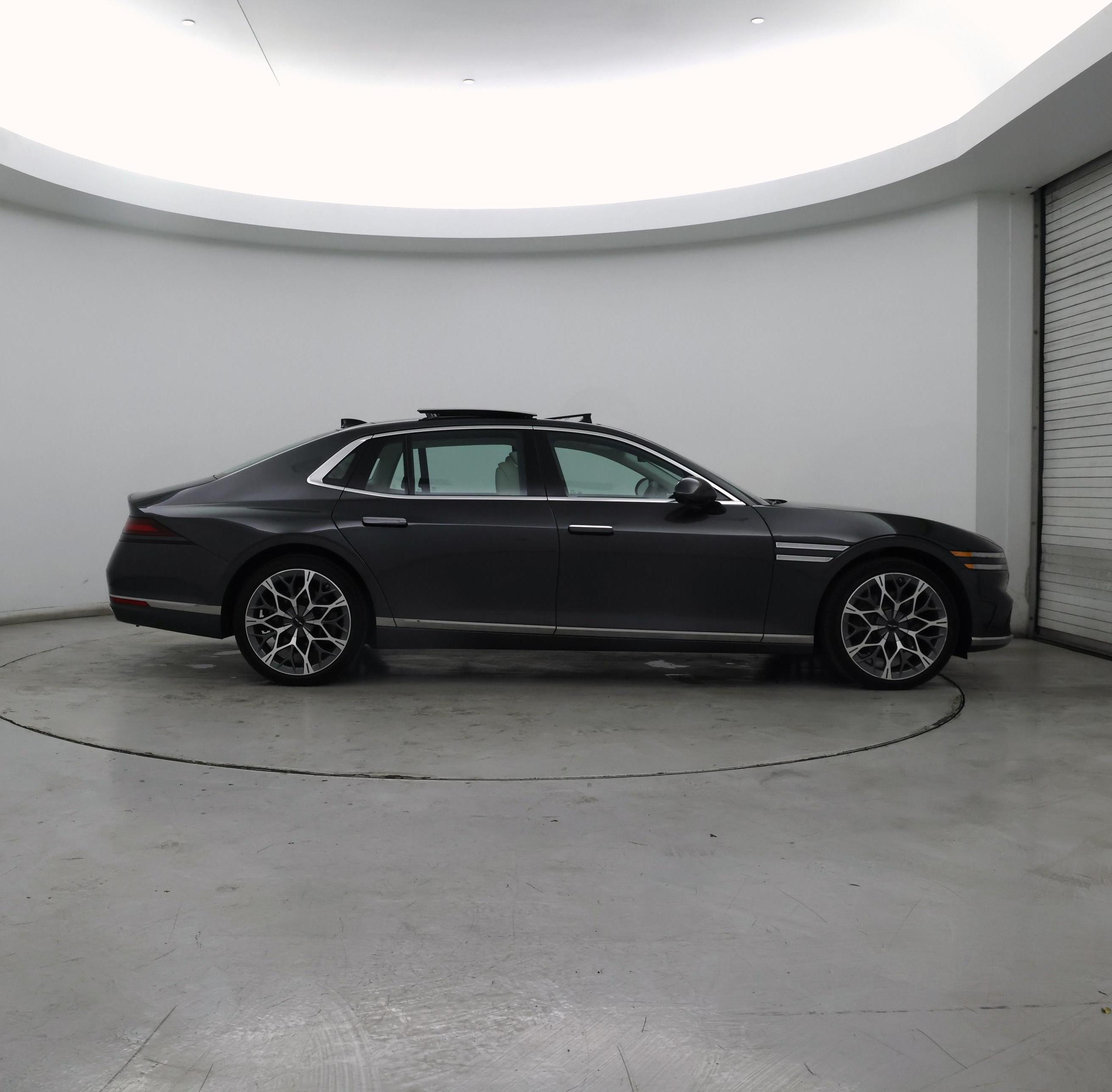 Thumbnail: 2023 Genesis G90 - 7