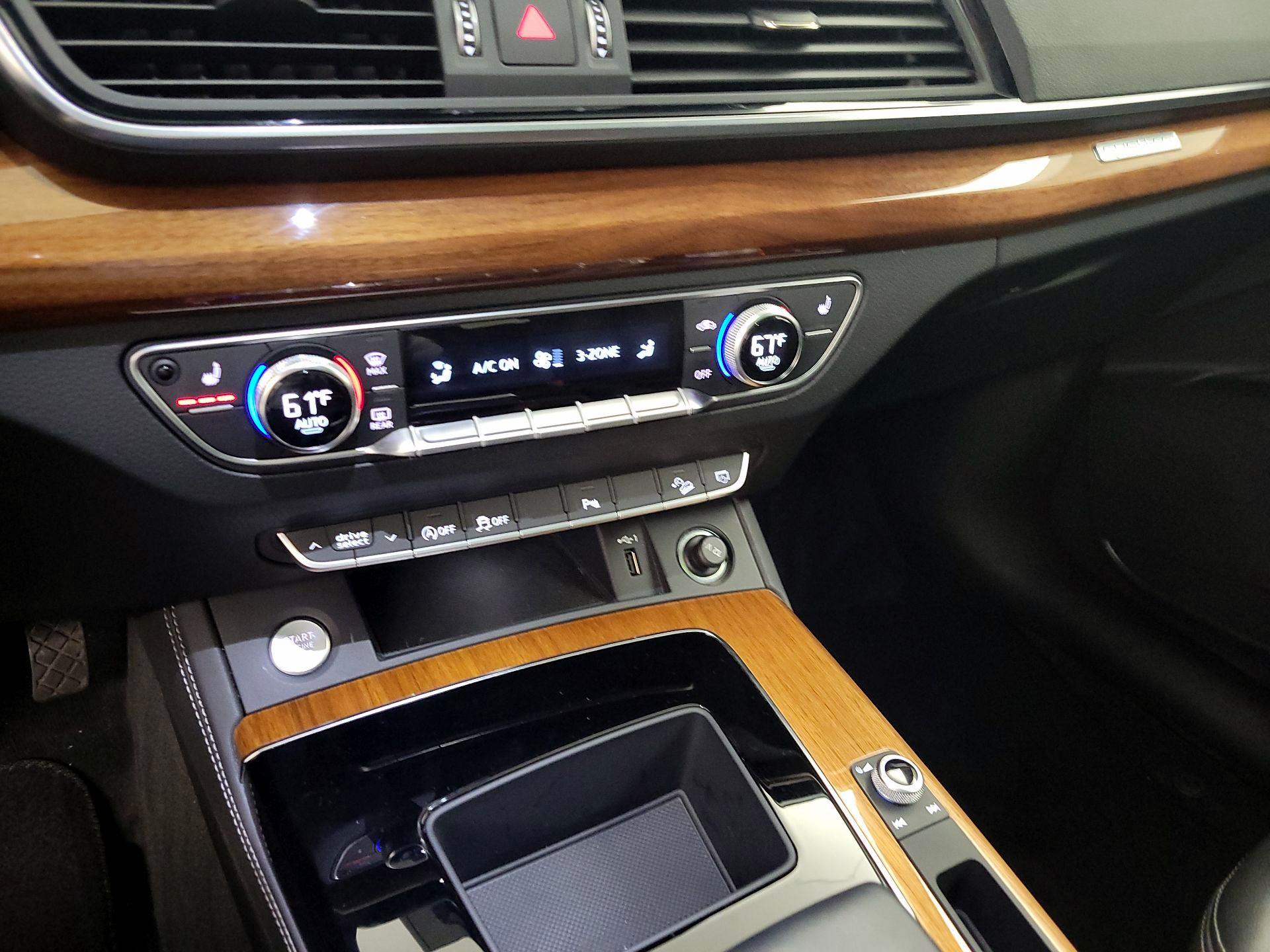 Thumbnail: 2021 Audi Q5 - 17