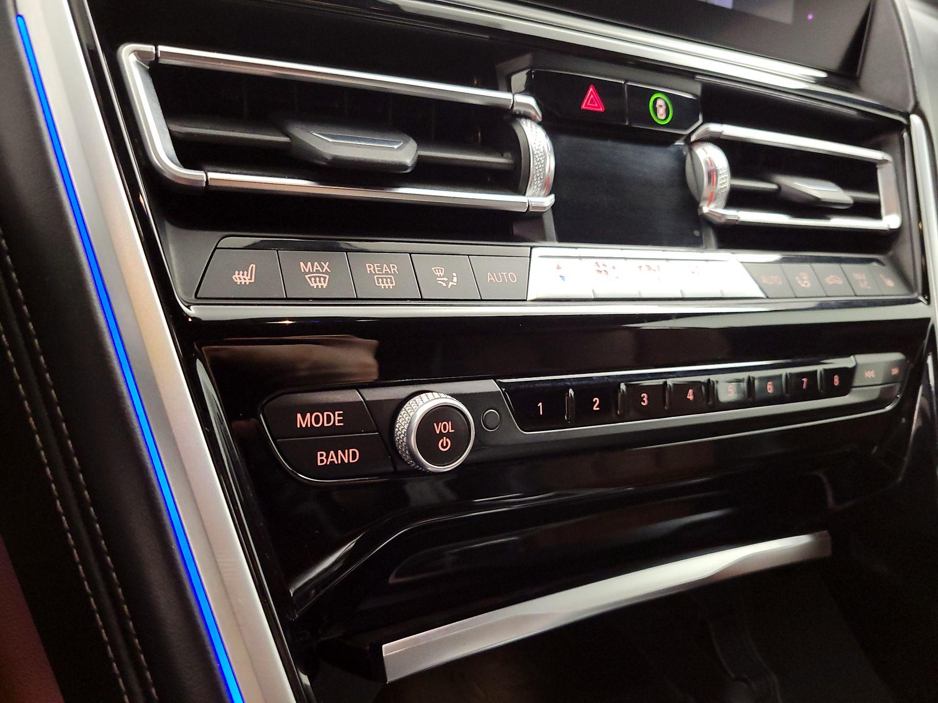 Thumbnail: 2022 BMW 8 Series - 16