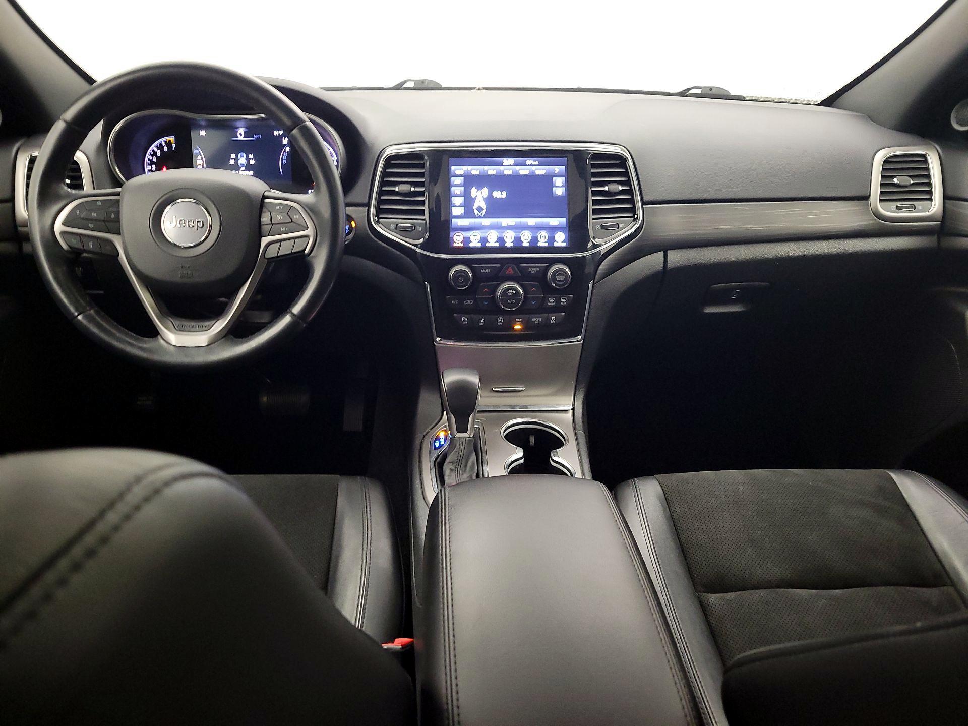 Thumbnail: 2022 Jeep Grand Cherokee - 9