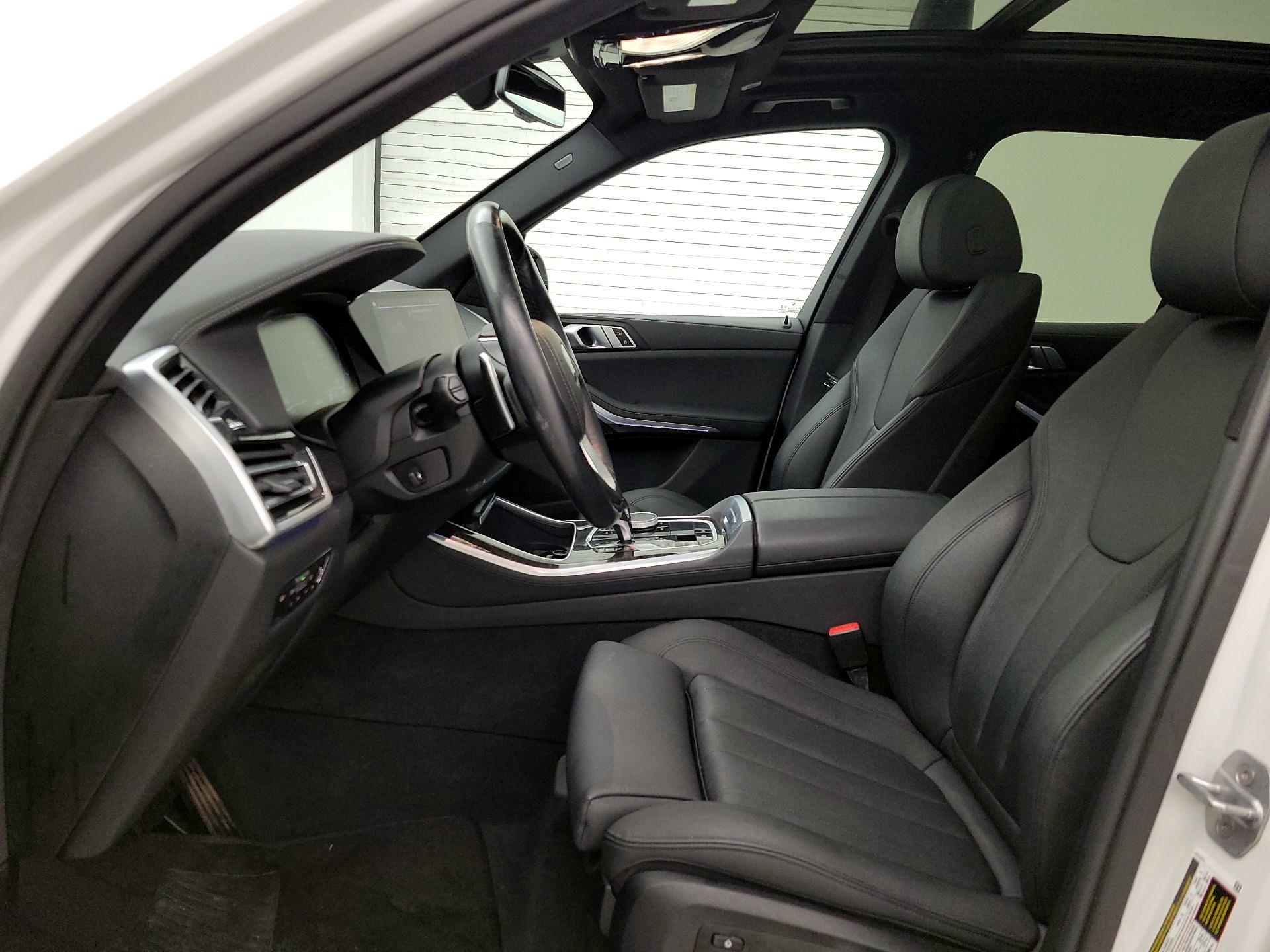 Thumbnail: 2020 BMW X5 - 11