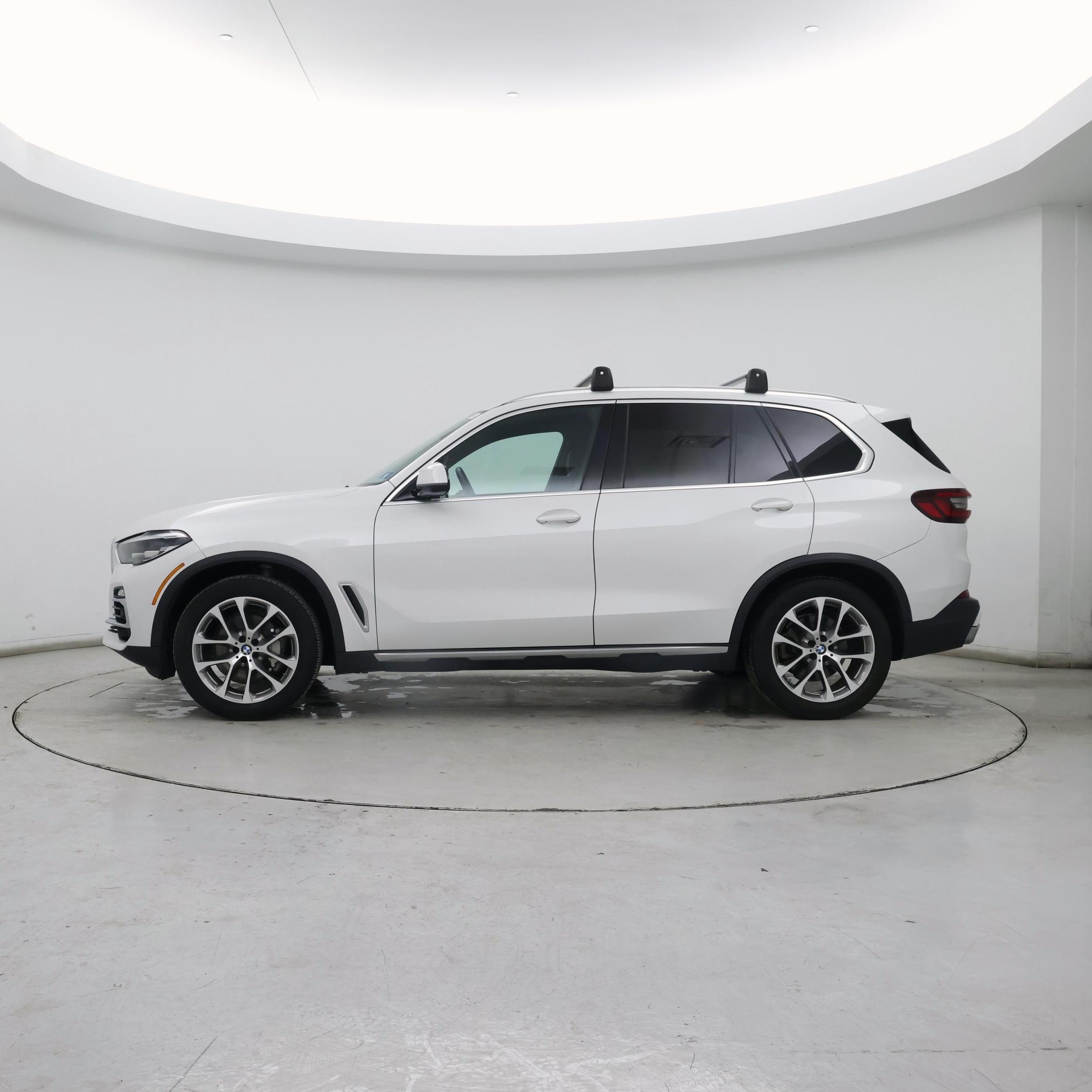 Thumbnail: 2020 BMW X5 - 3