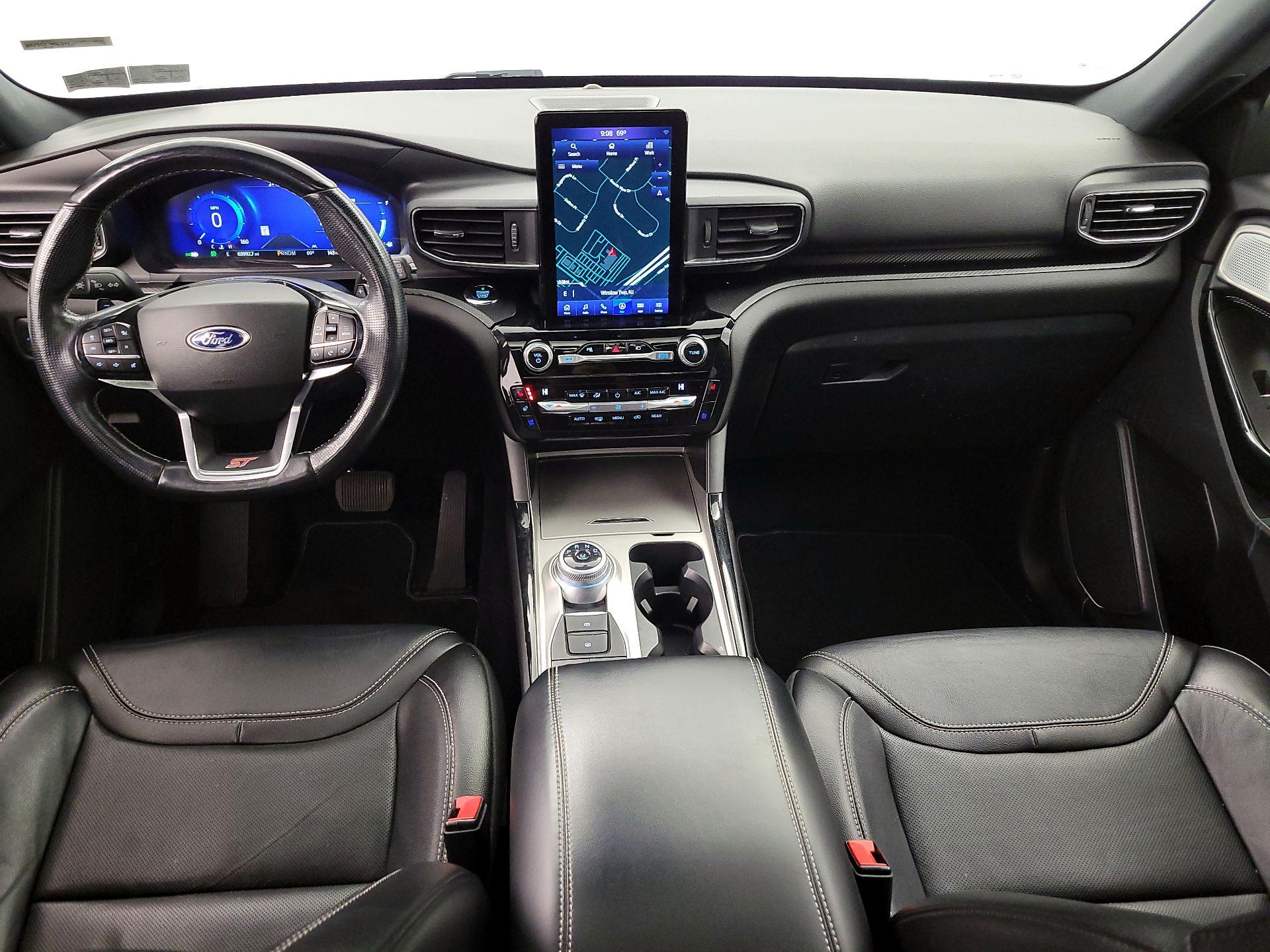 Thumbnail: 2021 Ford Explorer - 9