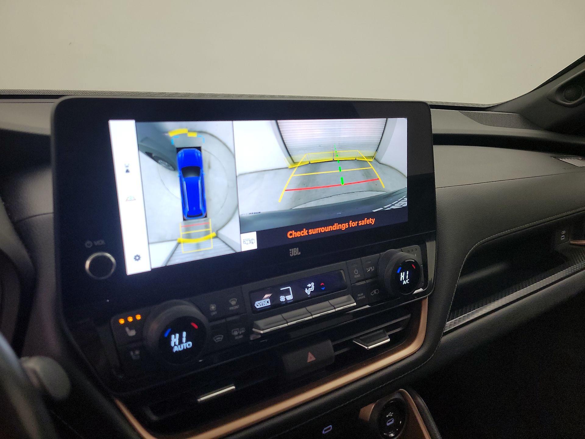 Thumbnail: 2024 Toyota Highlander - 14